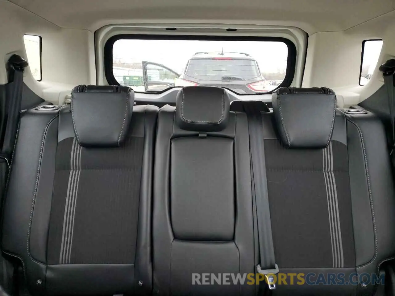10 fotografías del automóvil dañado MAJ6S3JL3MC452422 FORD ECOSPORT 2021