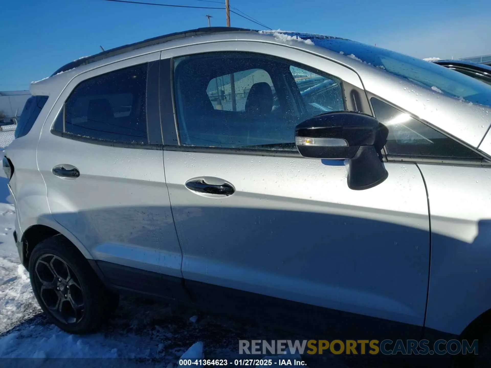 13 fotografías del automóvil dañado MAJ6S3JL4MC430543 FORD ECOSPORT 2021