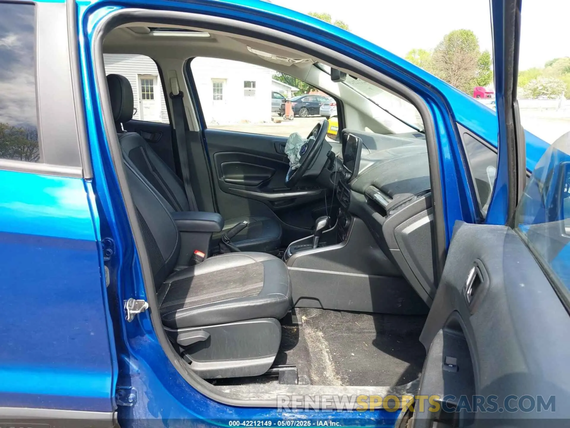5 fotografías del automóvil dañado MAJ6S3JL8MC435874 FORD ECOSPORT 2021