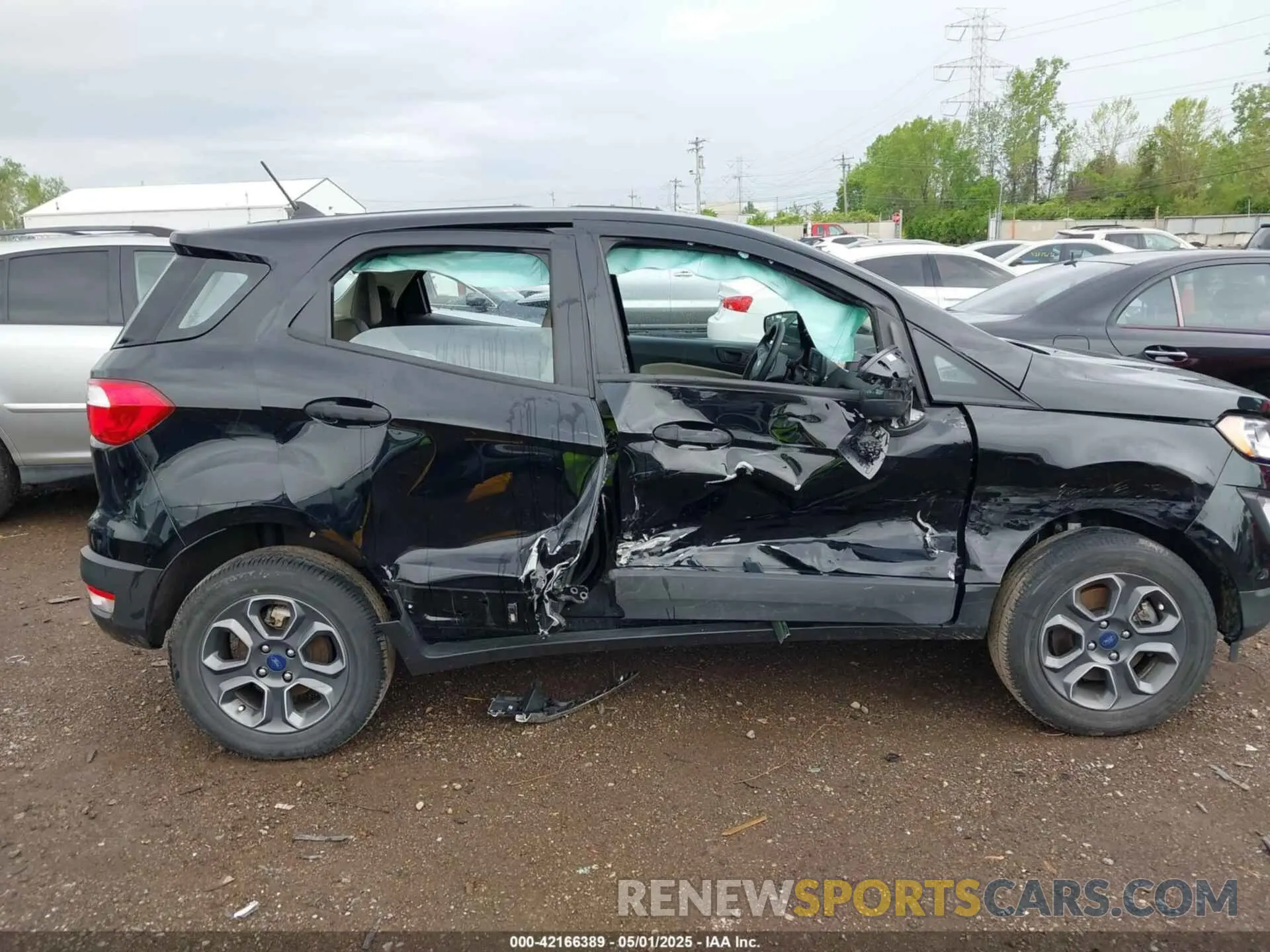 13 fotografías del automóvil dañado MAJ6S3FL3NC464015 FORD ECOSPORT 2022