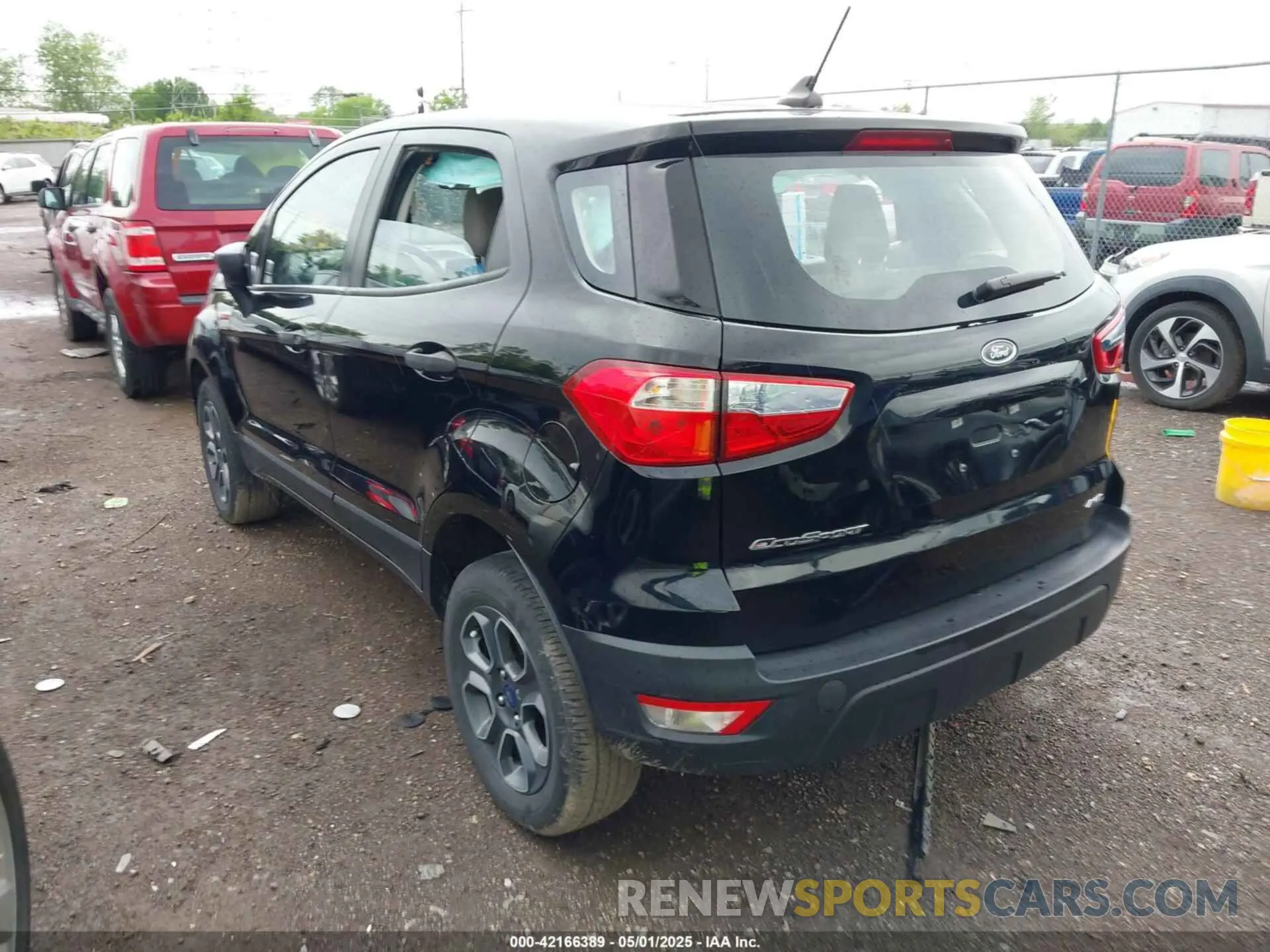 3 fotografías del automóvil dañado MAJ6S3FL3NC464015 FORD ECOSPORT 2022