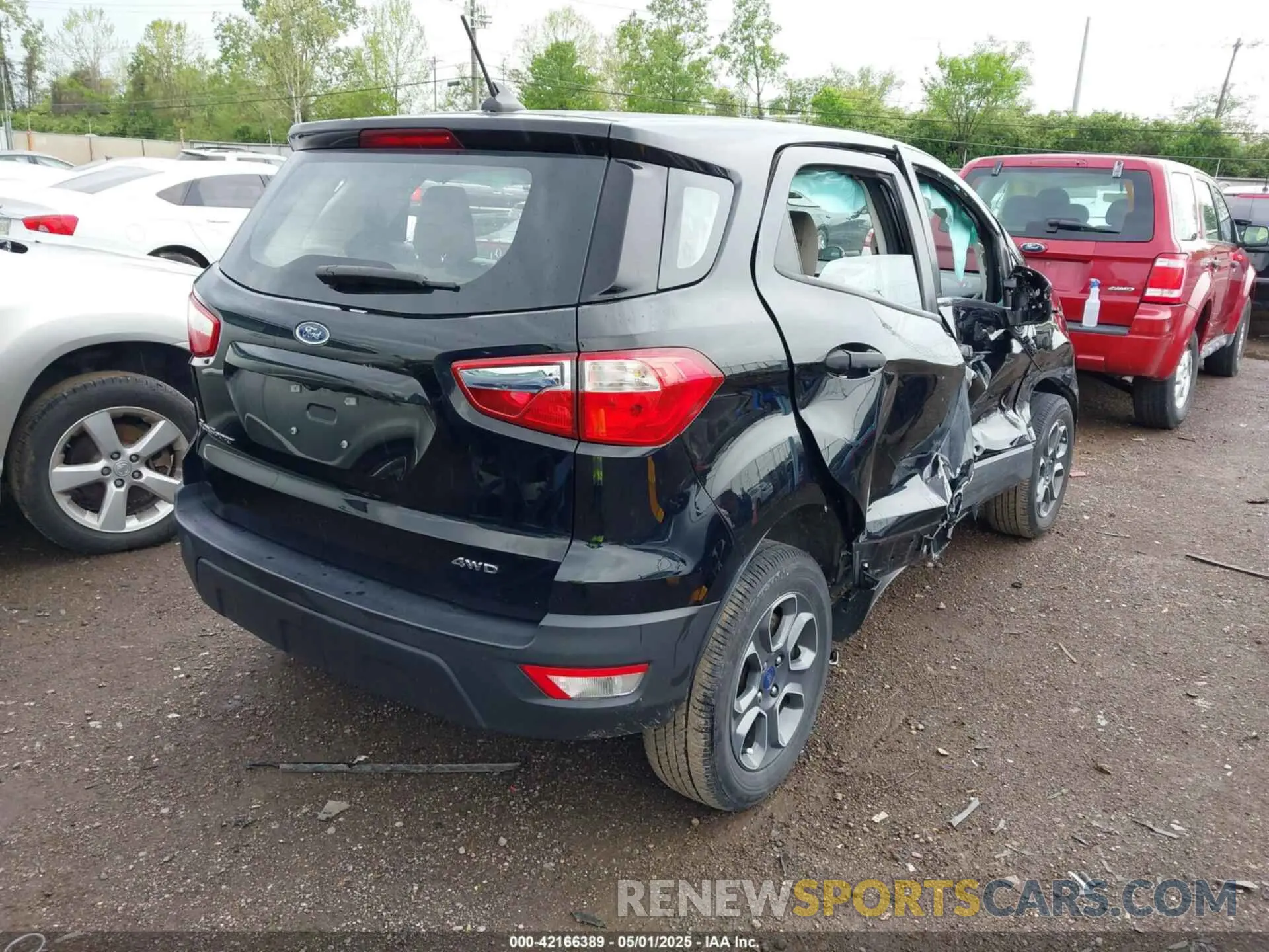 4 fotografías del automóvil dañado MAJ6S3FL3NC464015 FORD ECOSPORT 2022