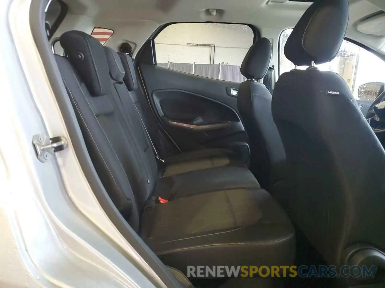 11 fotografías del automóvil dañado MAJ6S3GL2NC462822 FORD ECOSPORT 2022