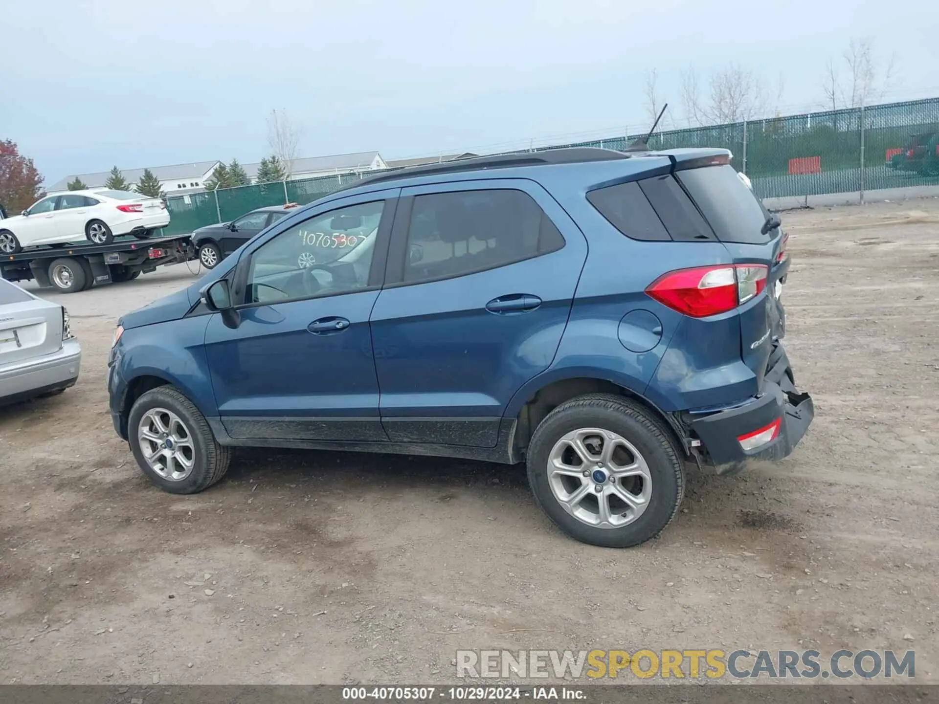14 fotografías del automóvil dañado MAJ6S3GL5NC472616 FORD ECOSPORT 2022