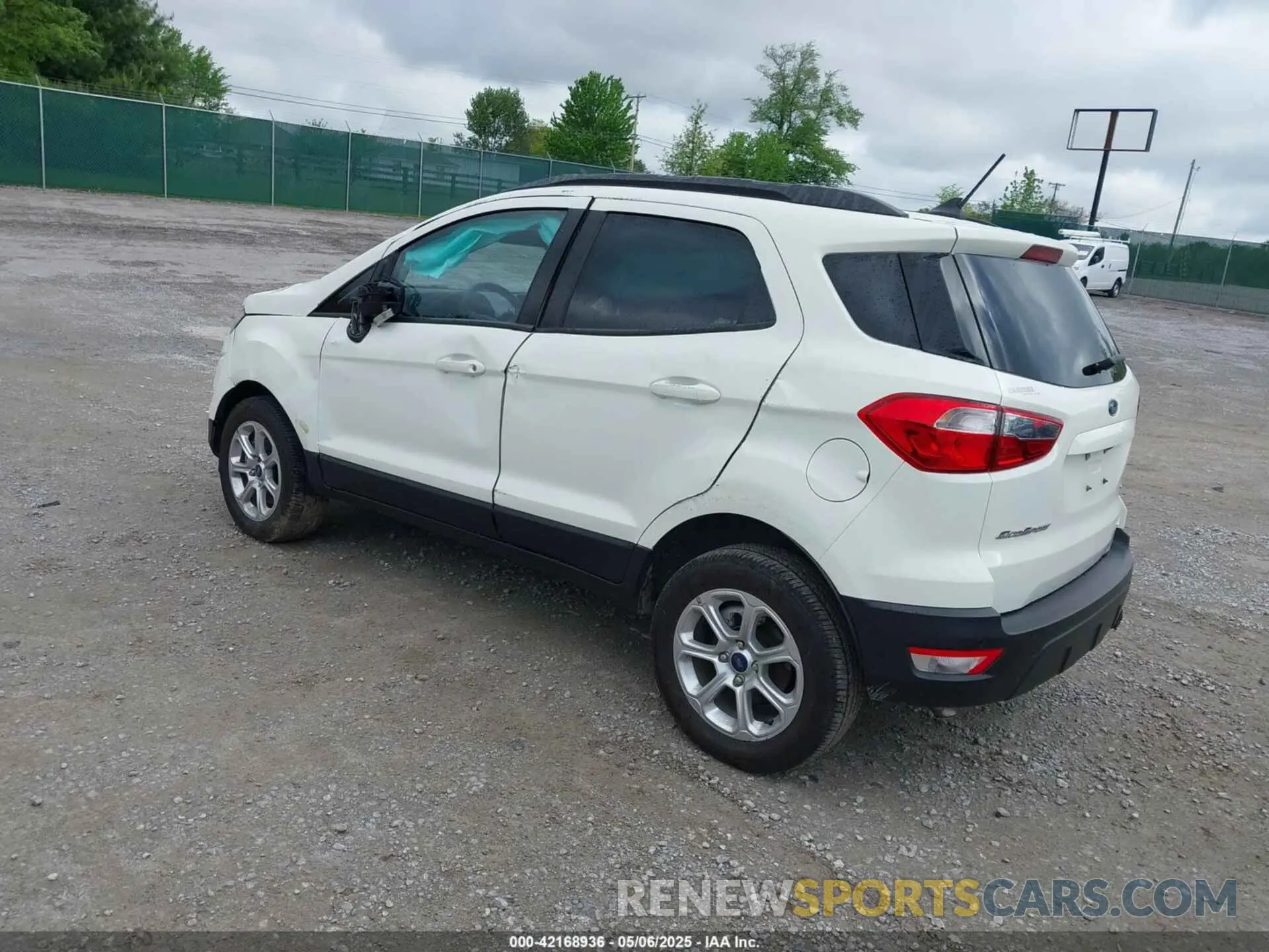 3 fotografías del automóvil dañado MAJ6S3GL5NC474320 FORD ECOSPORT 2022