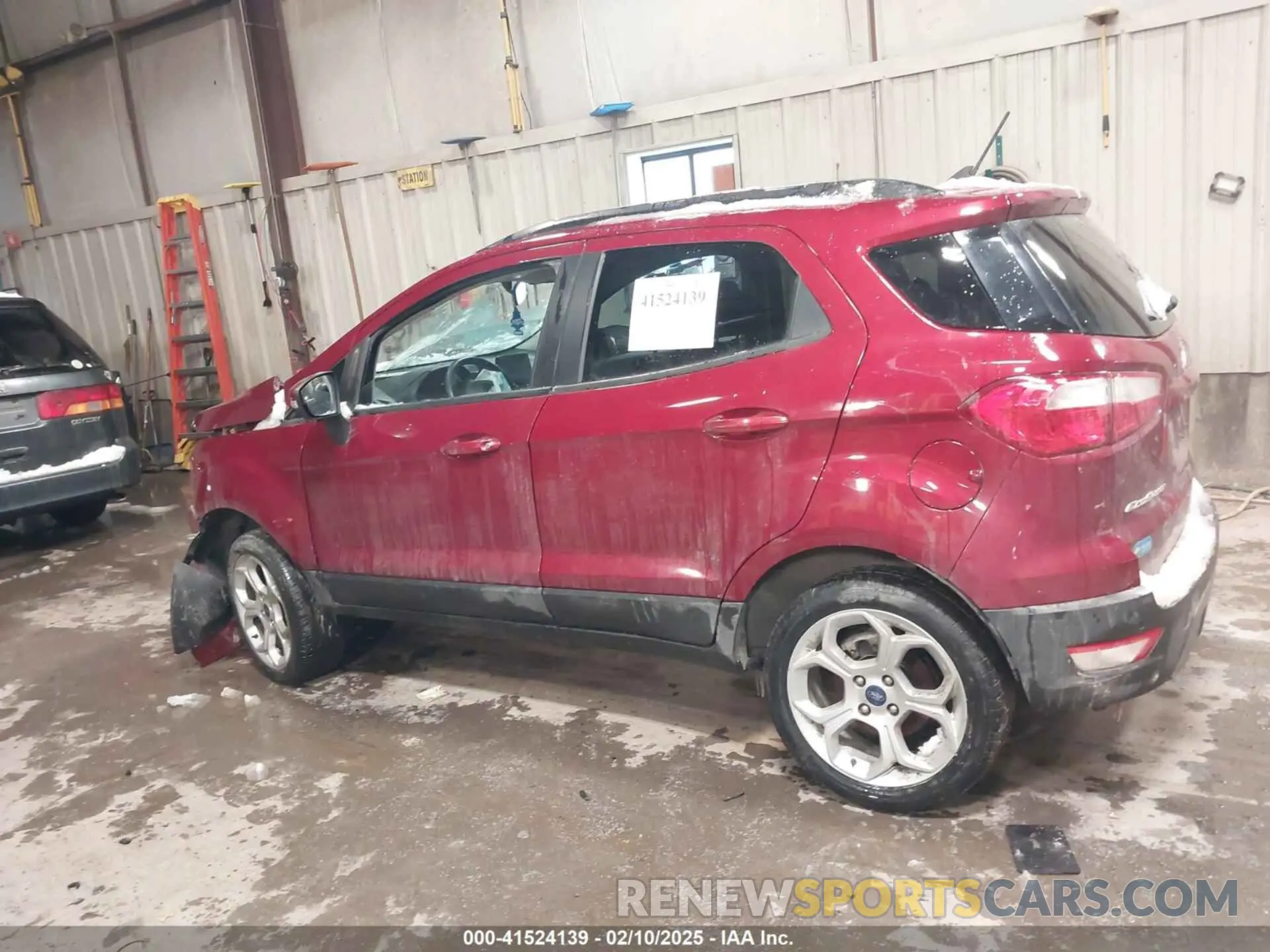 13 fotografías del automóvil dañado MAJ6S3GL6NC456859 FORD ECOSPORT 2022