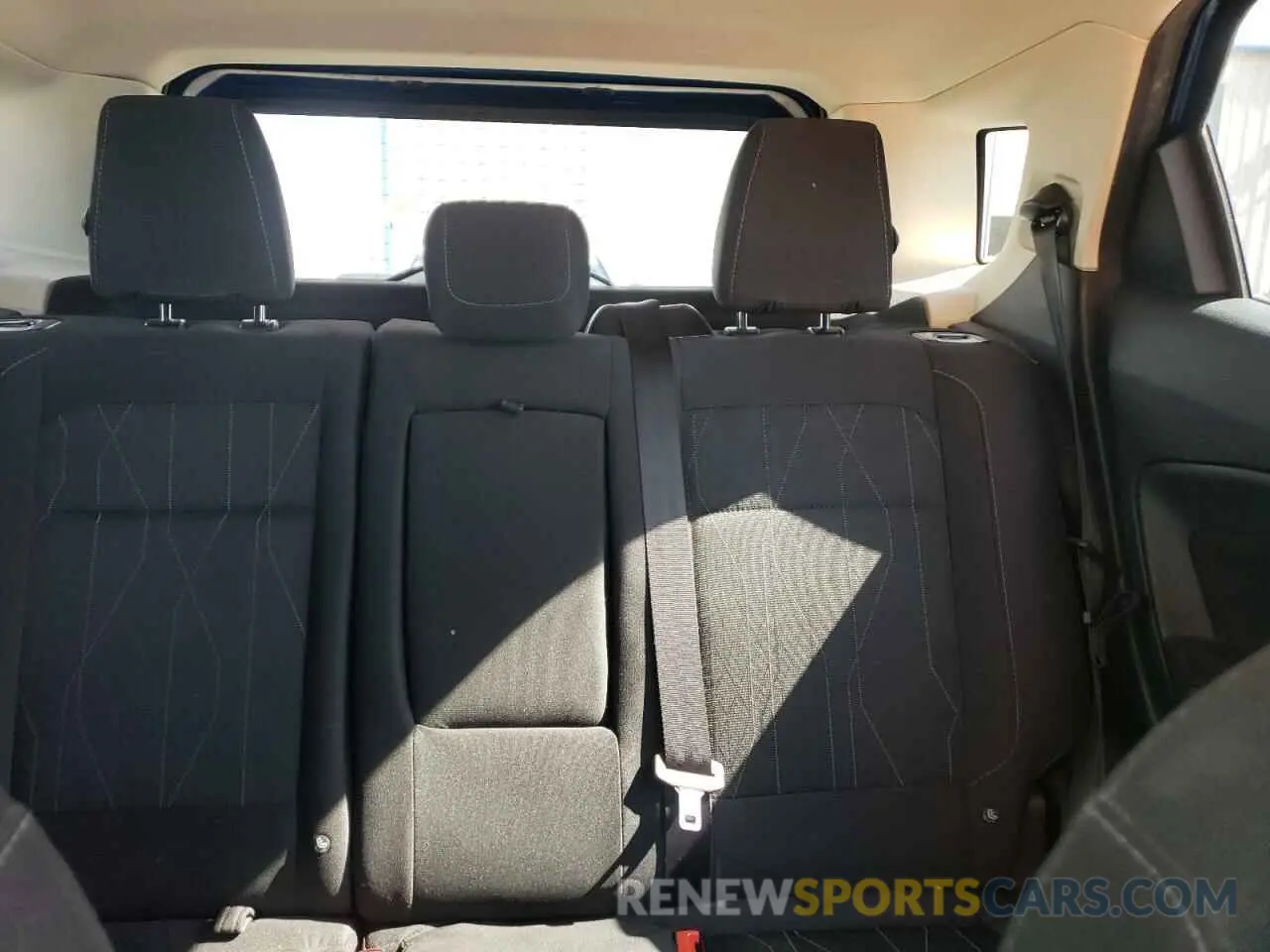10 fotografías del automóvil dañado MAJ6S3GL9NC468214 FORD ECOSPORT 2022