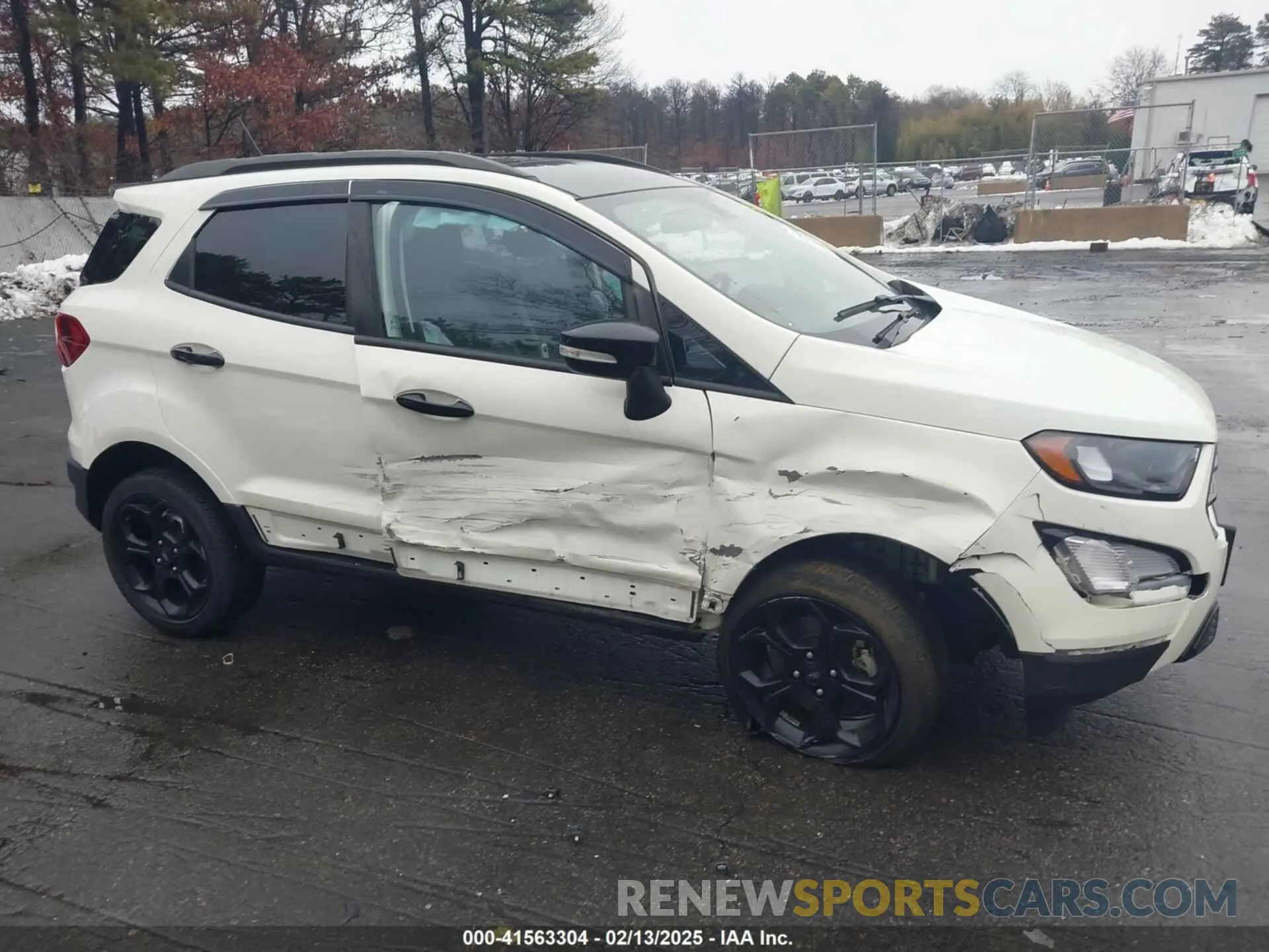 13 fotografías del automóvil dañado MAJ6S3JL7NC460587 FORD ECOSPORT 2022
