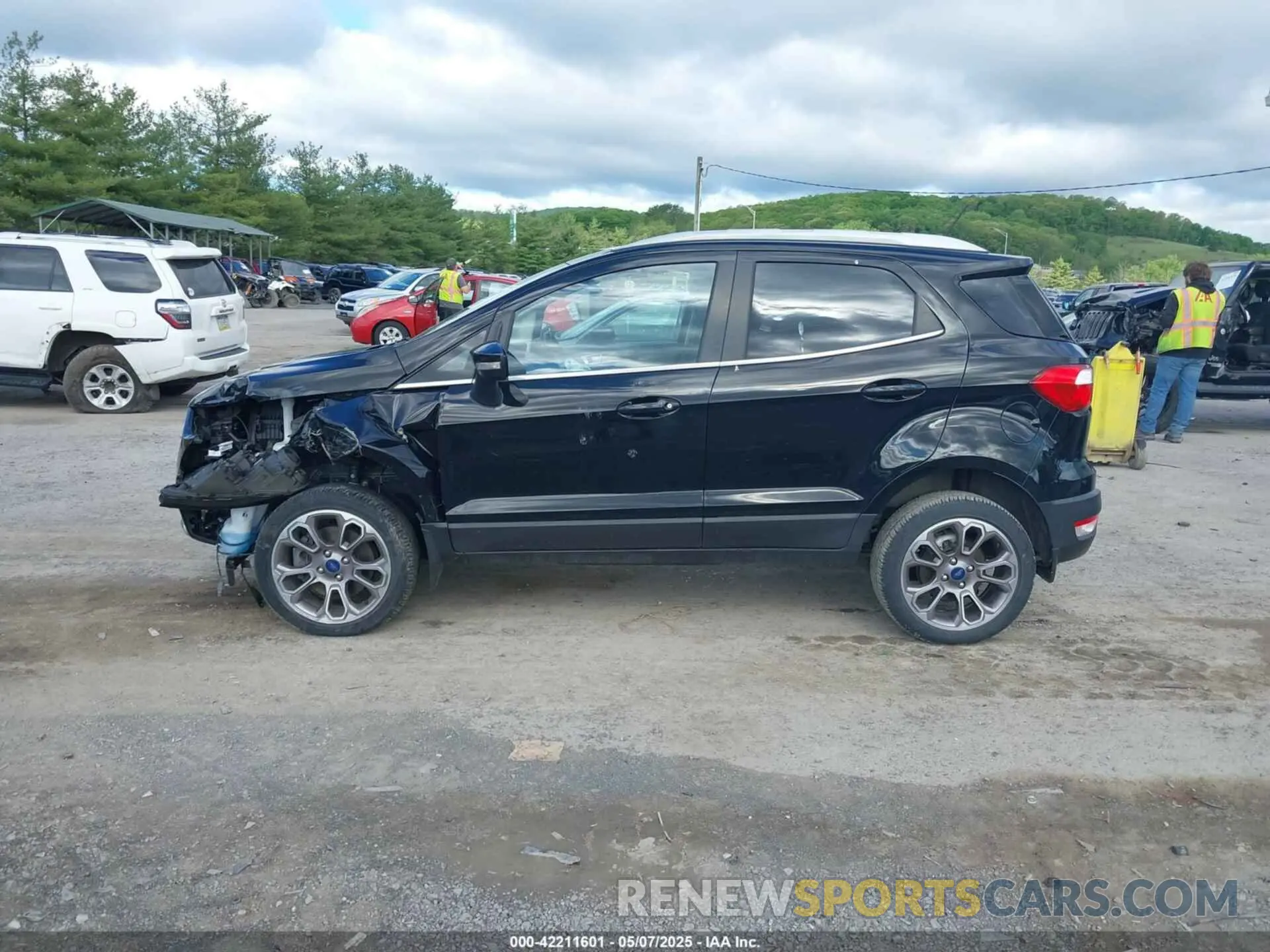 14 fotografías del automóvil dañado MAJ6S3KL6NC472017 FORD ECOSPORT 2022