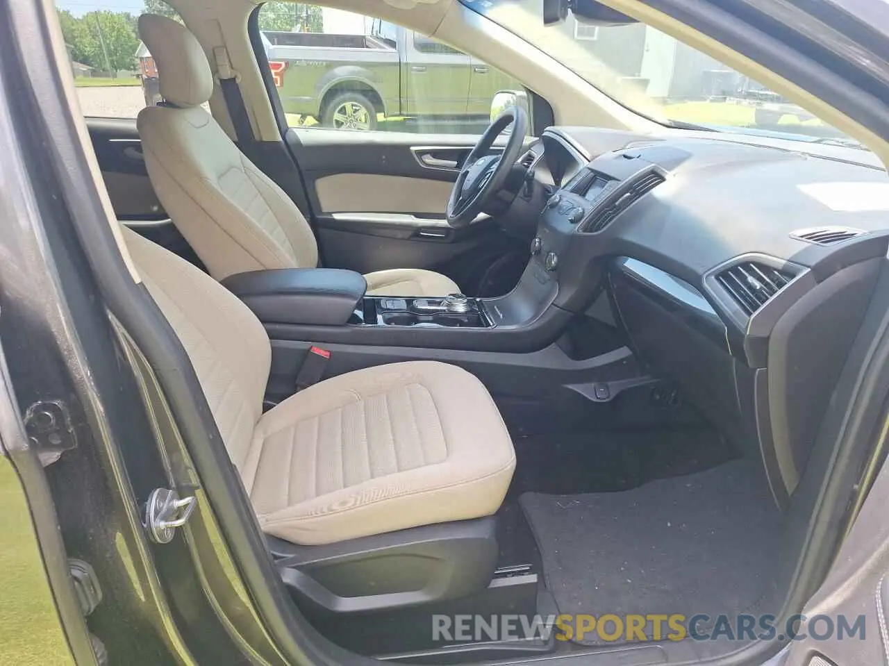 5 fotografías del automóvil dañado 2FMPK3G92KBB18062 FORD EDGE 2019