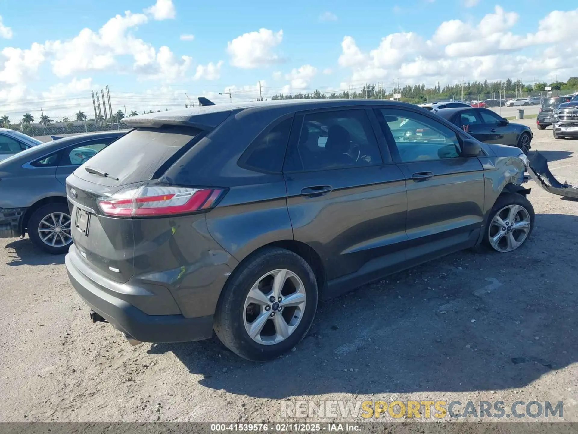 4 fotografías del automóvil dañado 2FMPK3G99KBC15761 FORD EDGE 2019
