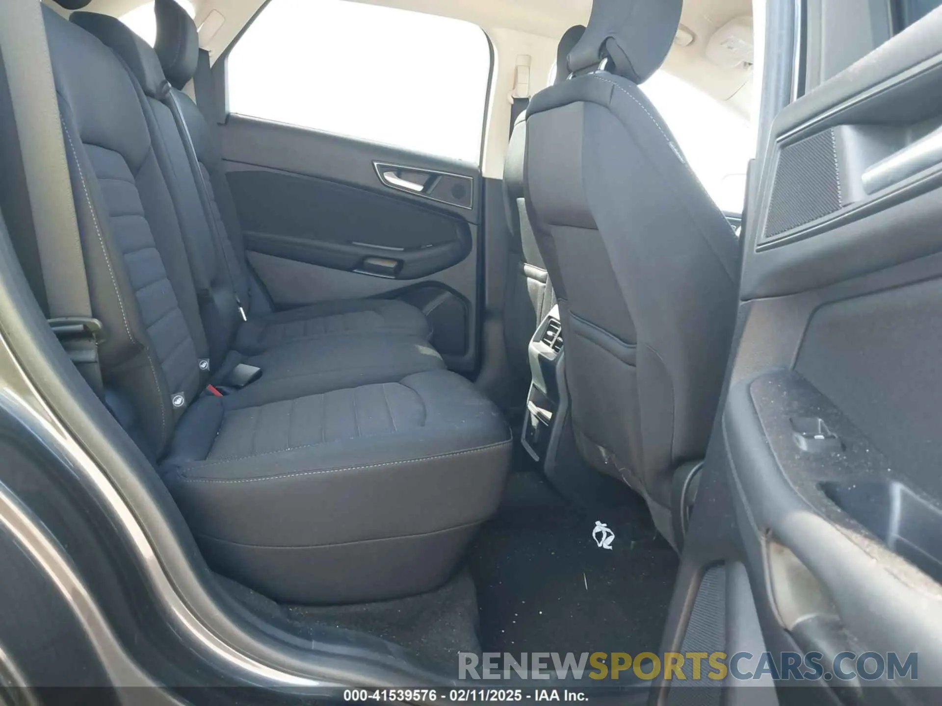 8 fotografías del automóvil dañado 2FMPK3G99KBC15761 FORD EDGE 2019