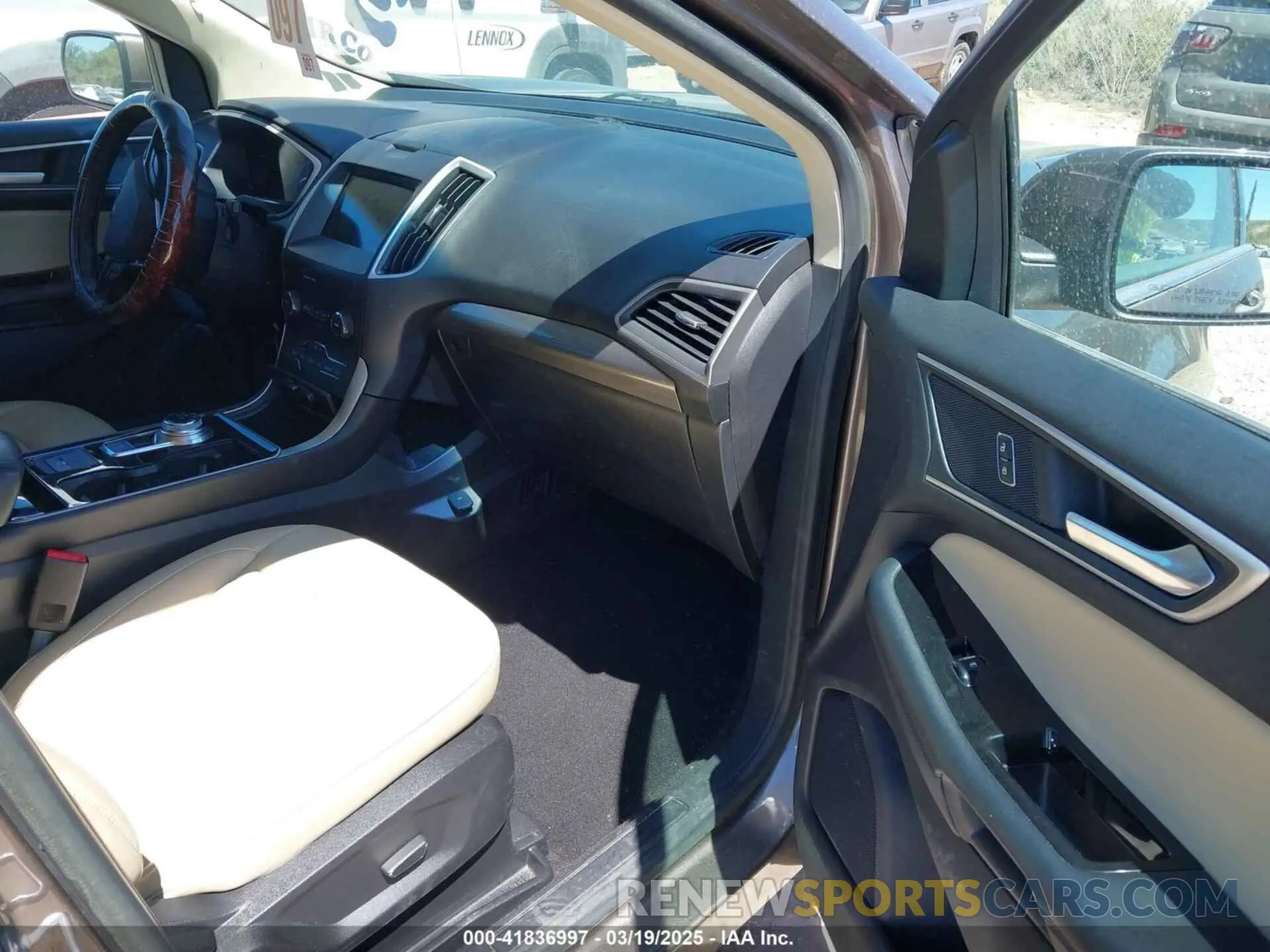 5 fotografías del automóvil dañado 2FMPK3J90KBB67205 FORD EDGE 2019