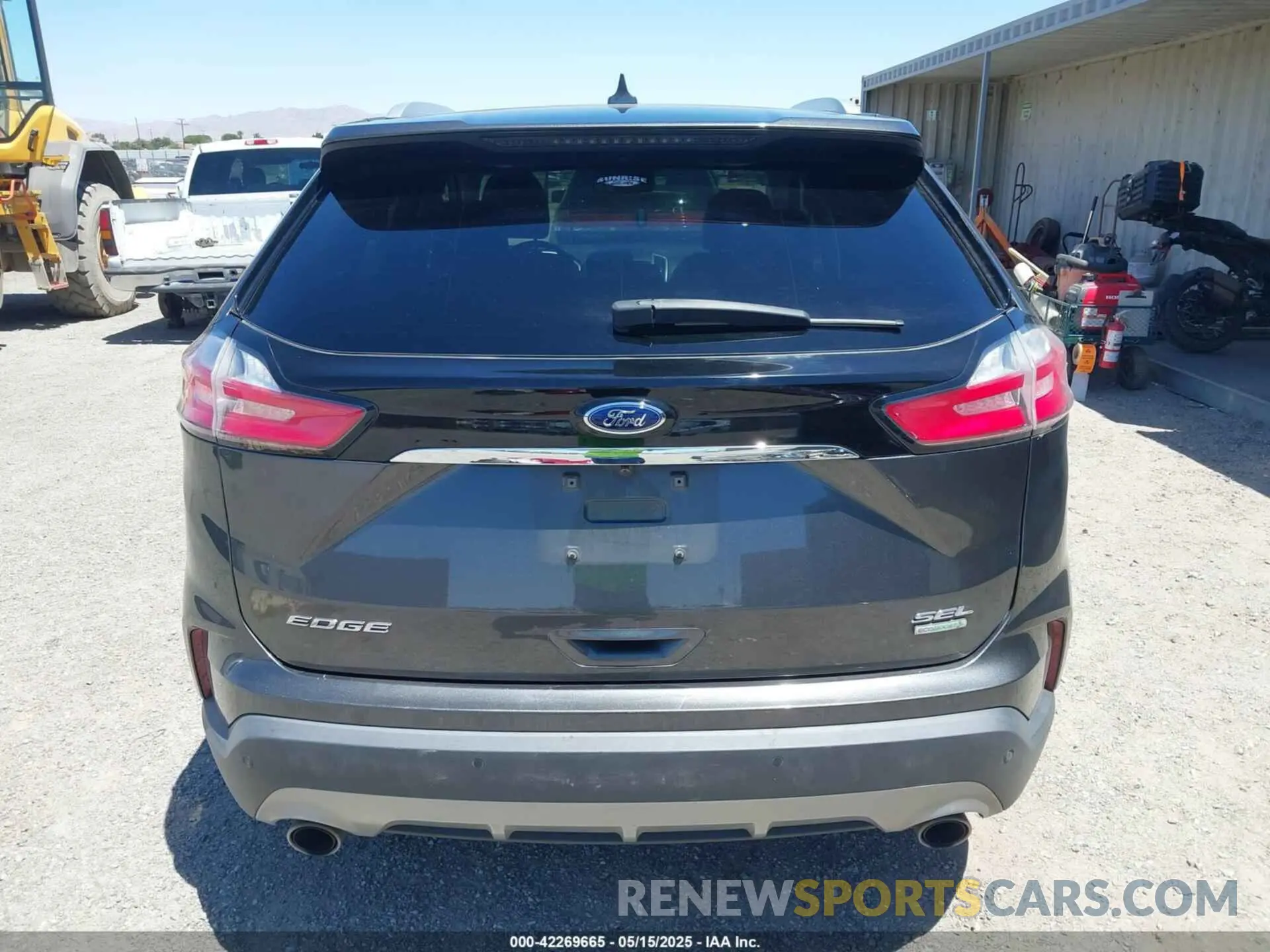 17 fotografías del automóvil dañado 2FMPK3J90KBC63321 FORD EDGE 2019