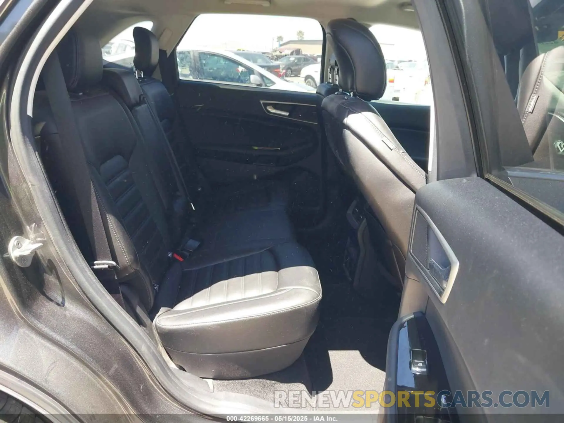 8 fotografías del automóvil dañado 2FMPK3J90KBC63321 FORD EDGE 2019