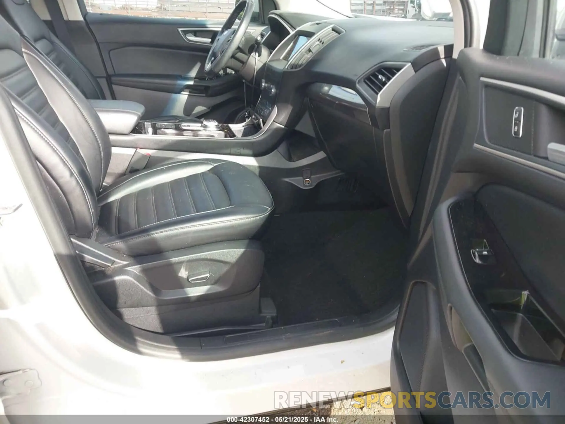 5 fotografías del automóvil dañado 2FMPK3J91KBC17903 FORD EDGE 2019