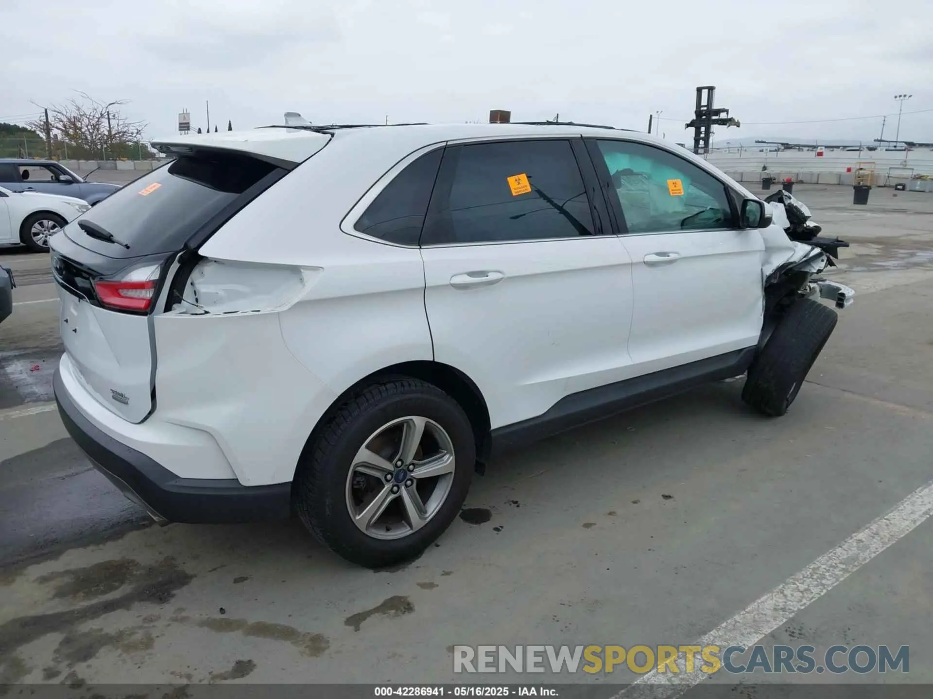 4 fotografías del automóvil dañado 2FMPK3J92KBB46825 FORD EDGE 2019