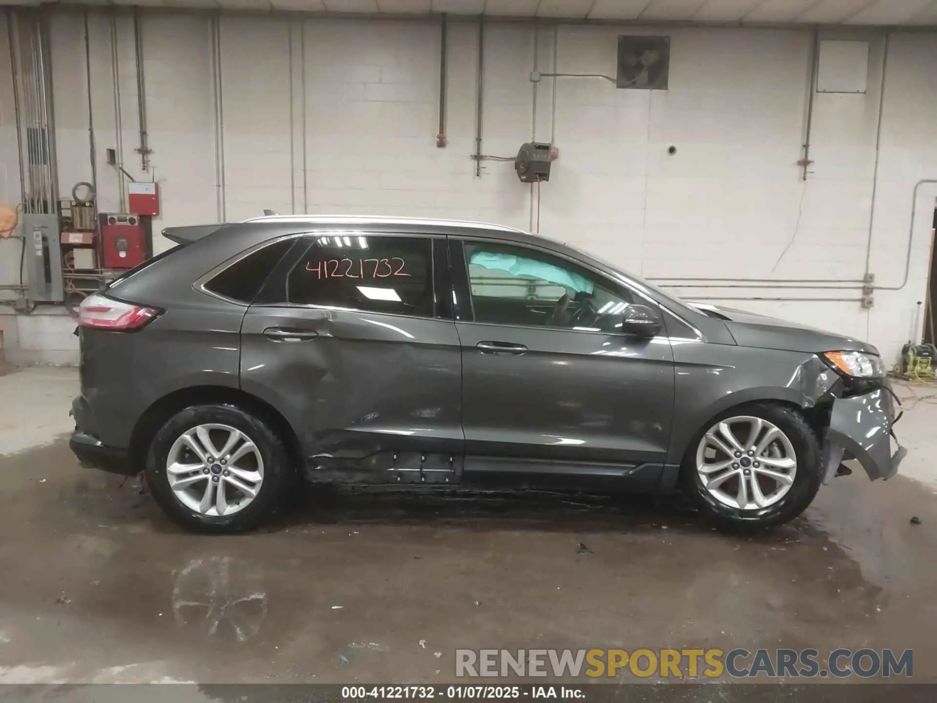 14 fotografías del automóvil dañado 2FMPK3J92KBC32443 FORD EDGE 2019