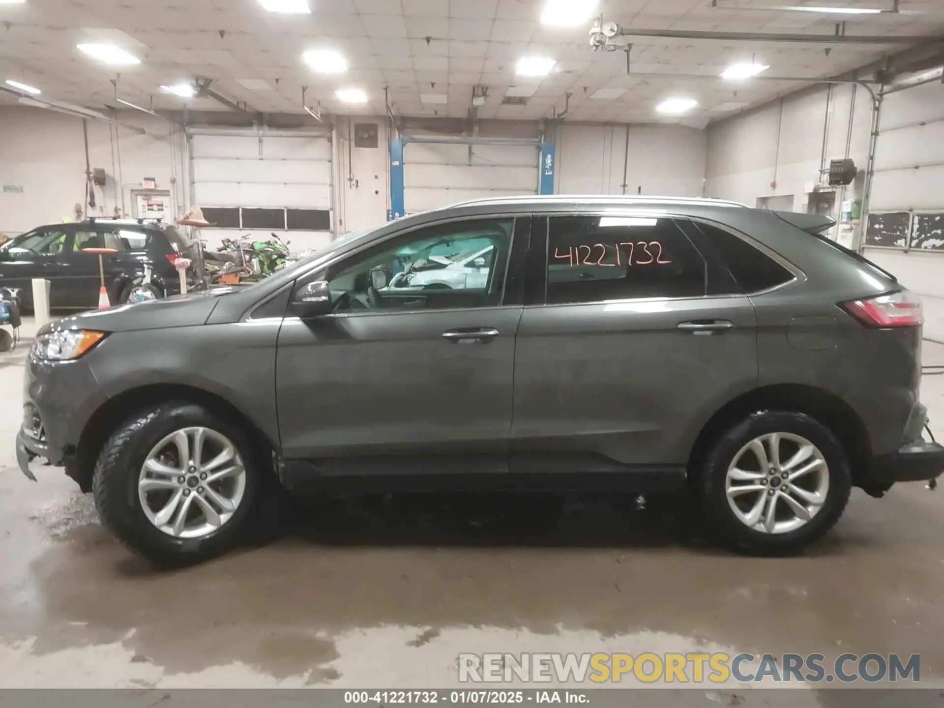 15 fotografías del automóvil dañado 2FMPK3J92KBC32443 FORD EDGE 2019