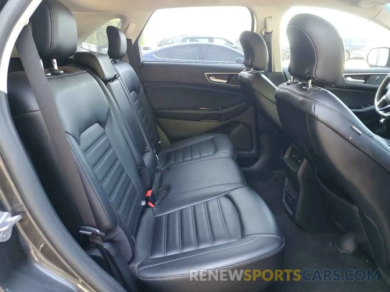 11 fotografías del automóvil dañado 2FMPK3J93KBC24352 FORD EDGE 2019