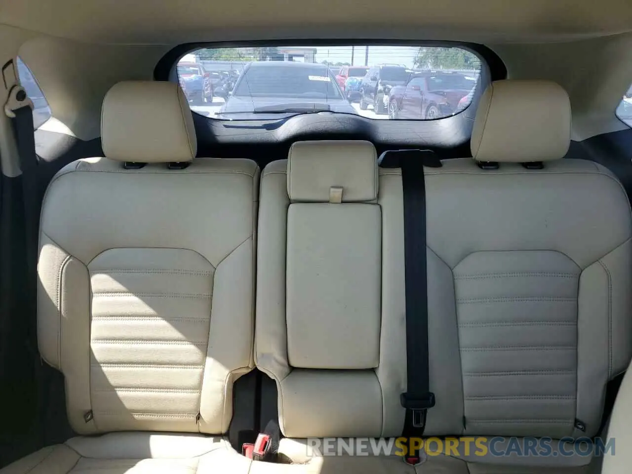 10 fotografías del automóvil dañado 2FMPK3J94KBB34594 FORD EDGE 2019