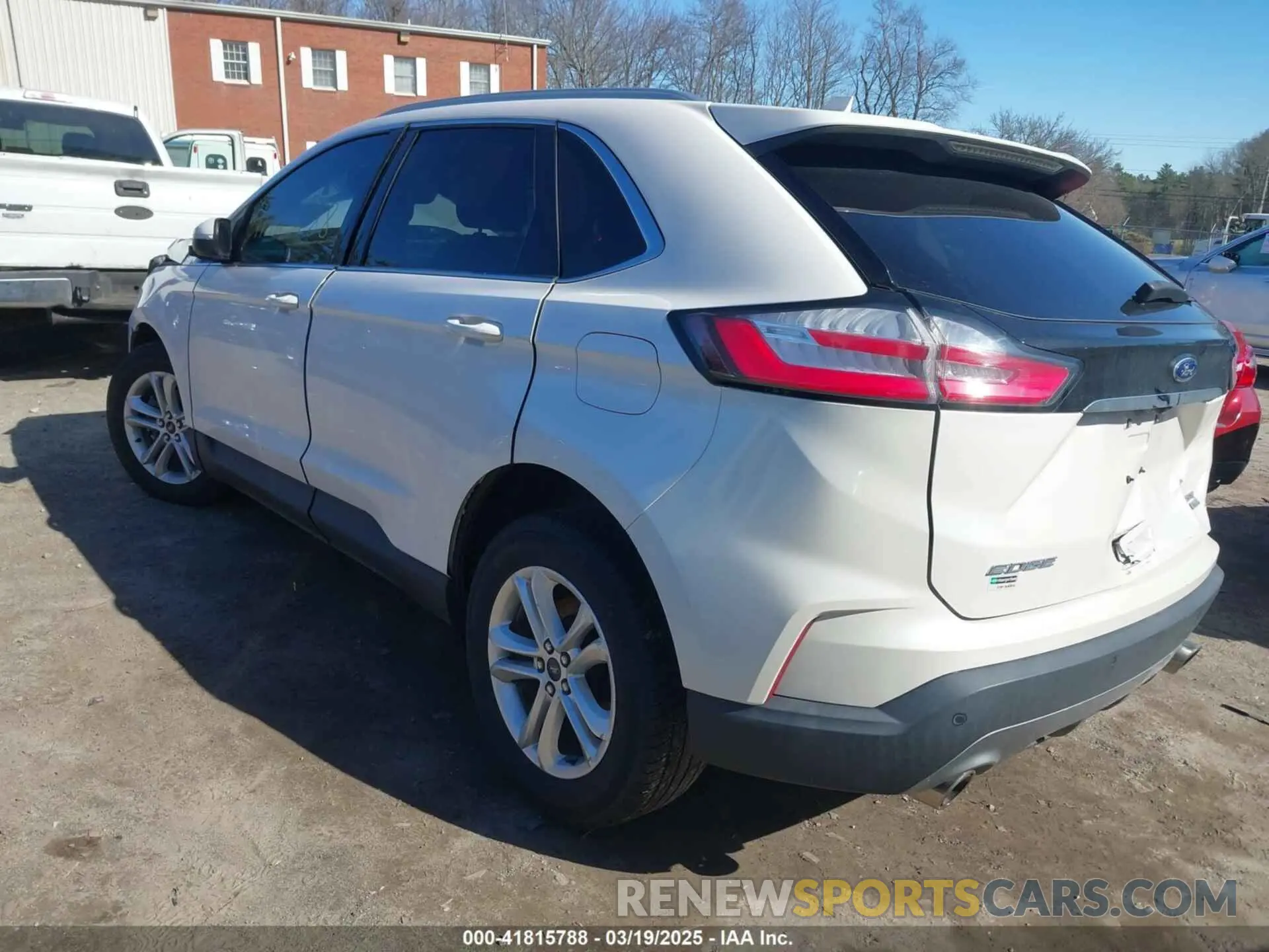 3 fotografías del automóvil dañado 2FMPK3J94KBB75629 FORD EDGE 2019