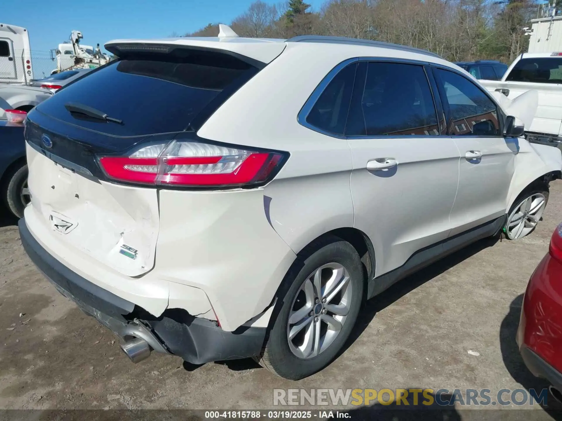 4 fotografías del automóvil dañado 2FMPK3J94KBB75629 FORD EDGE 2019