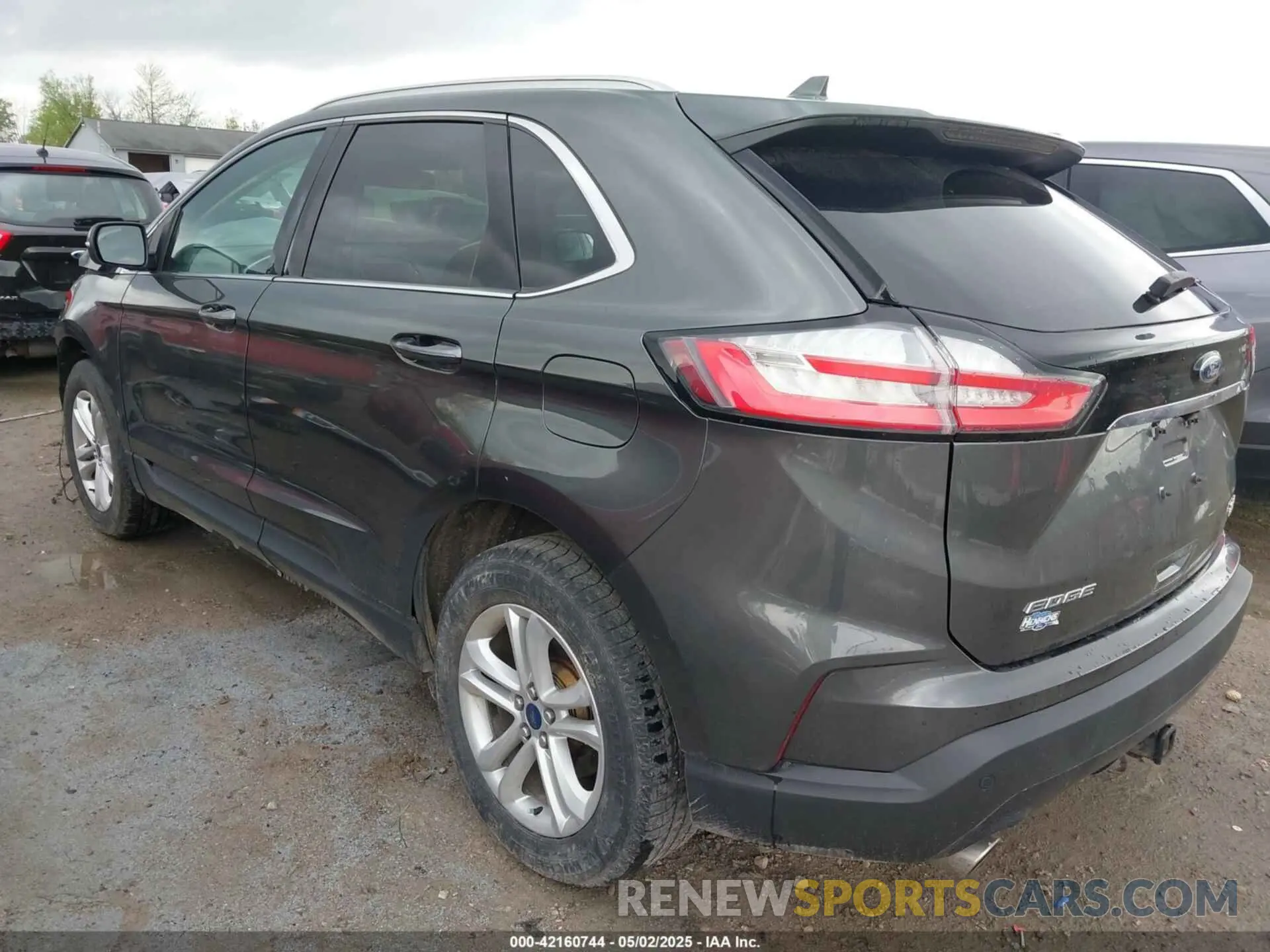 3 fotografías del automóvil dañado 2FMPK3J94KBC52676 FORD EDGE 2019