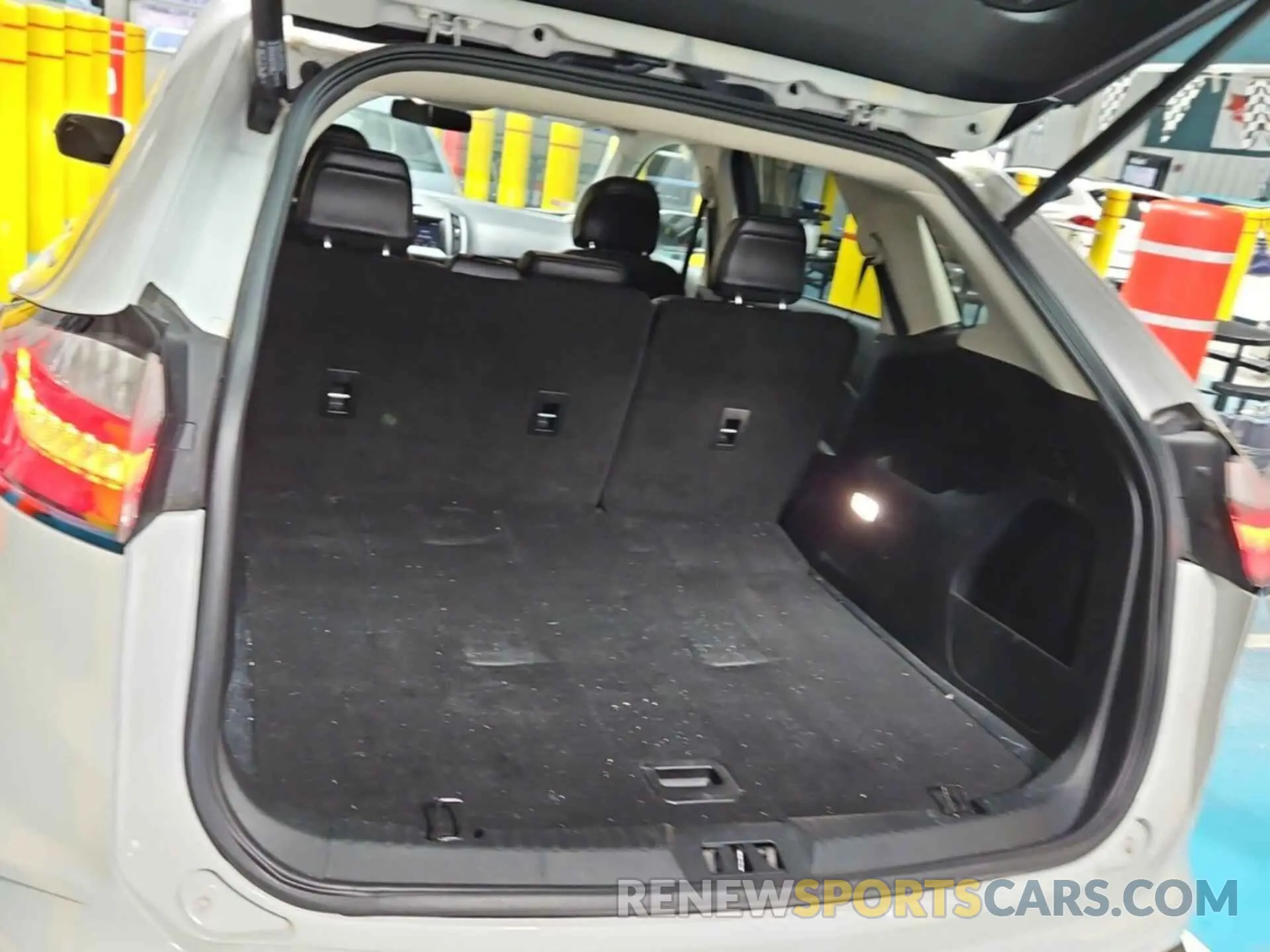 18 fotografías del automóvil dañado 2FMPK3J94KBC64312 FORD EDGE 2019