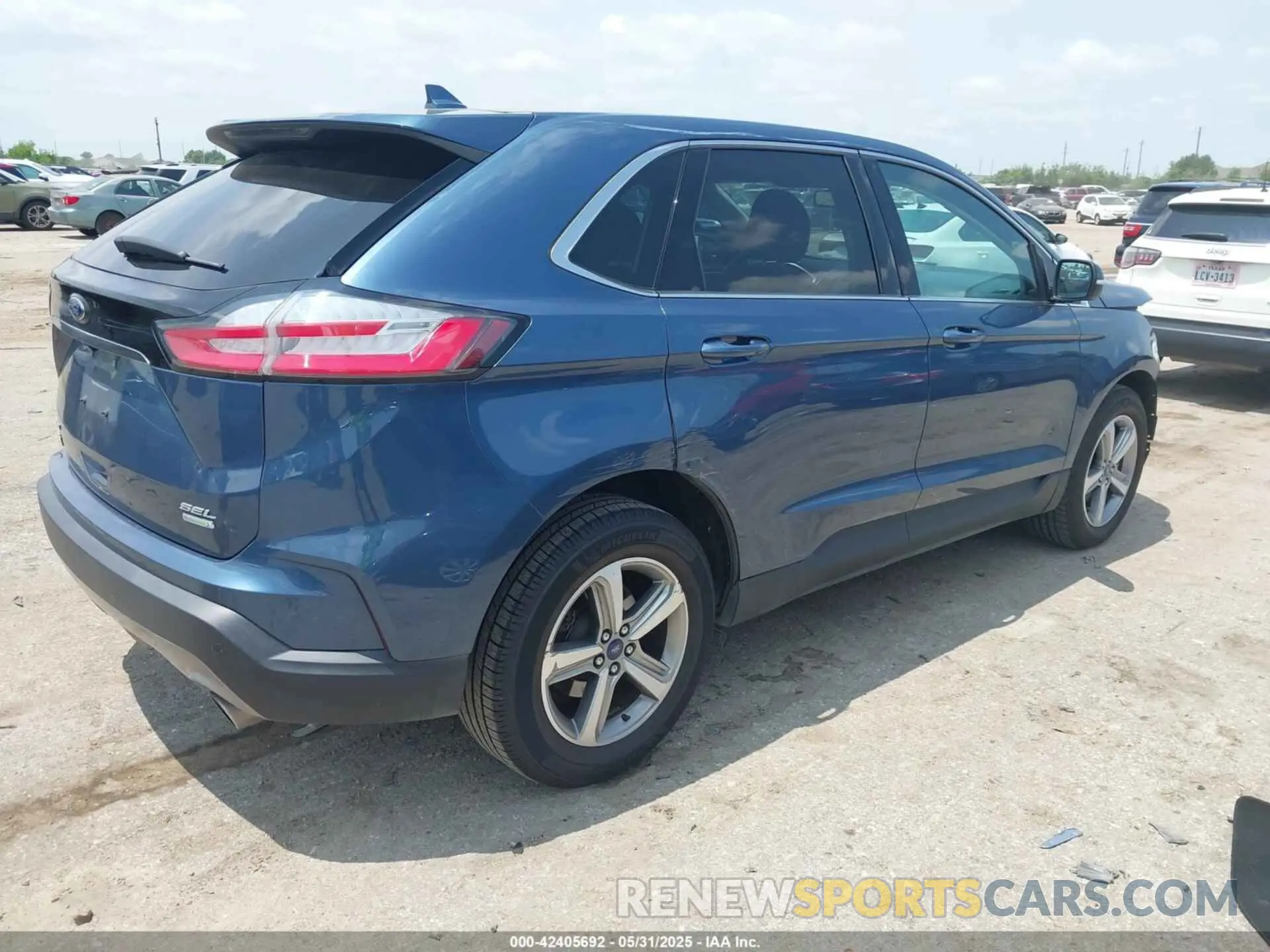 4 fotografías del automóvil dañado 2FMPK3J95KBB75543 FORD EDGE 2019
