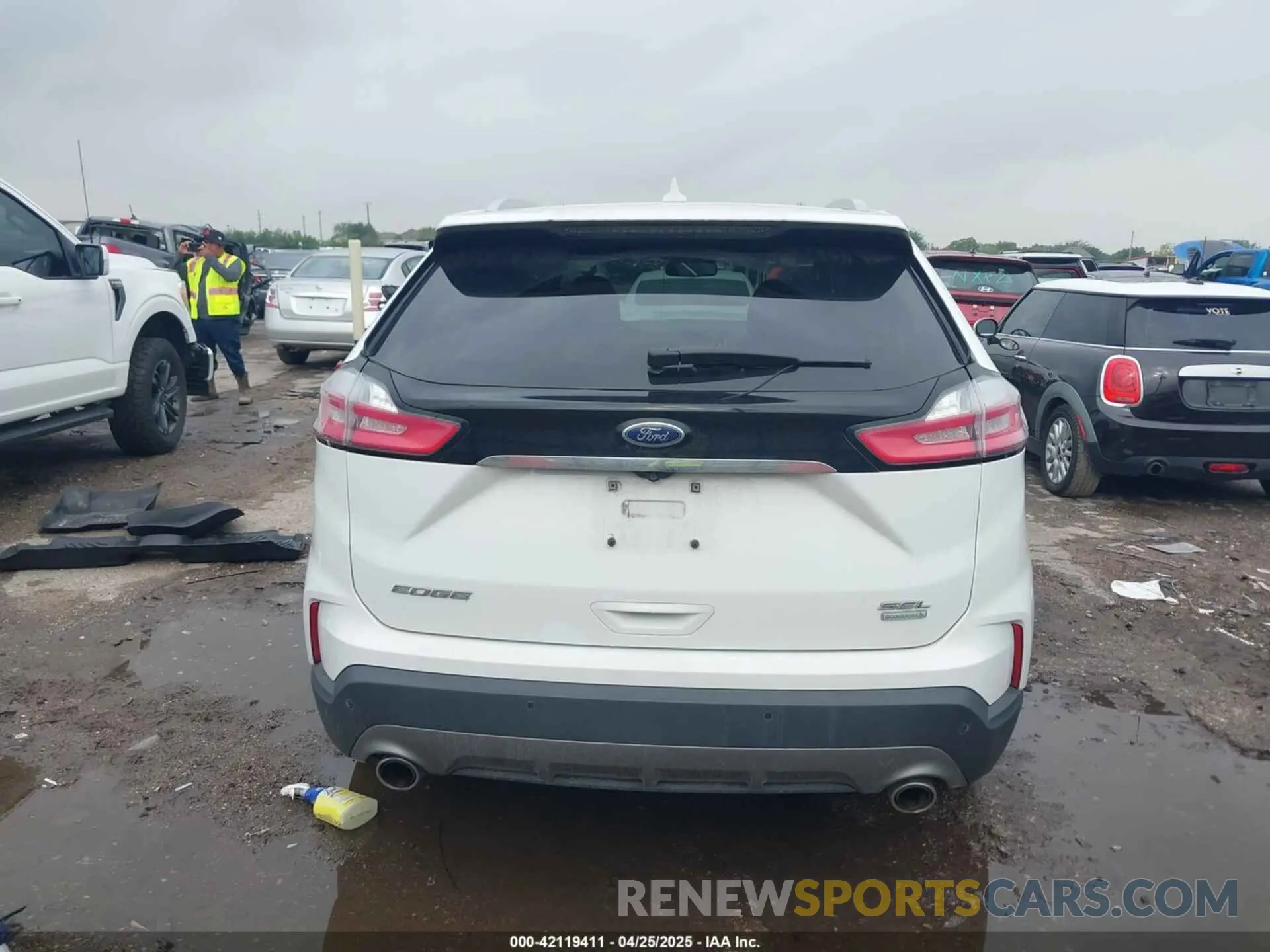 16 fotografías del automóvil dañado 2FMPK3J96KBB90620 FORD EDGE 2019