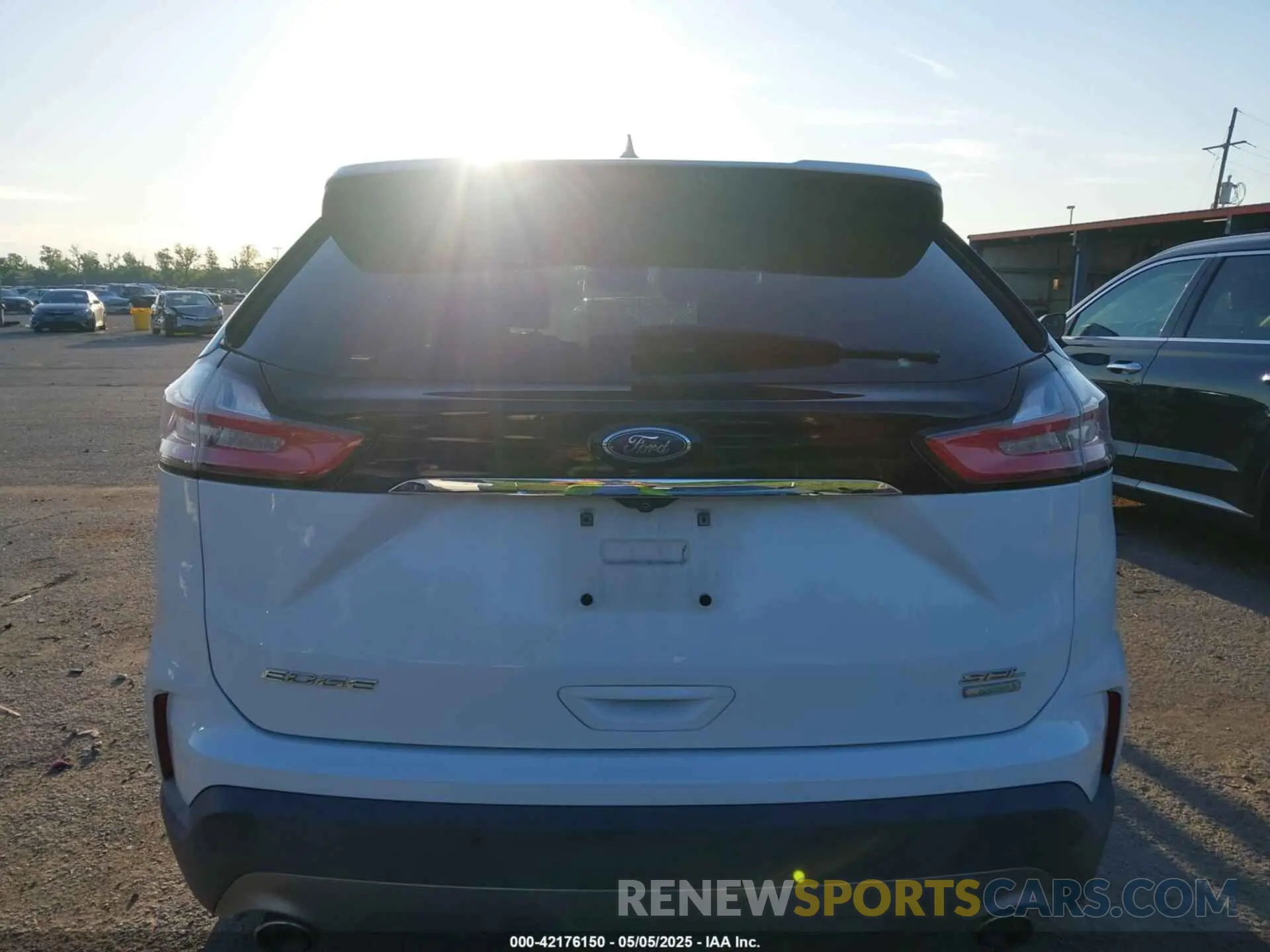 16 fotografías del automóvil dañado 2FMPK3J97KBB40289 FORD EDGE 2019