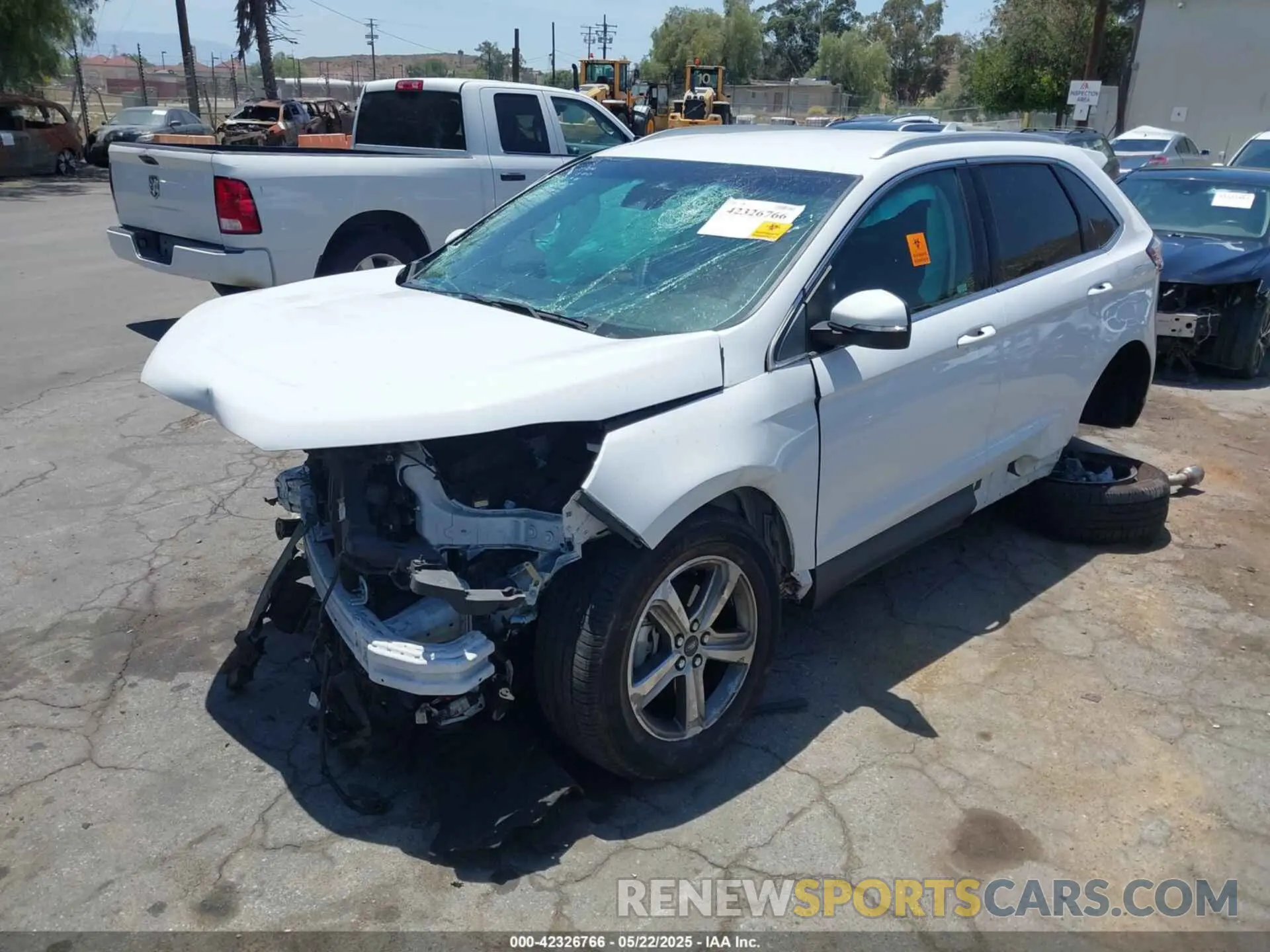 2 fotografías del automóvil dañado 2FMPK3J97KBB49378 FORD EDGE 2019
