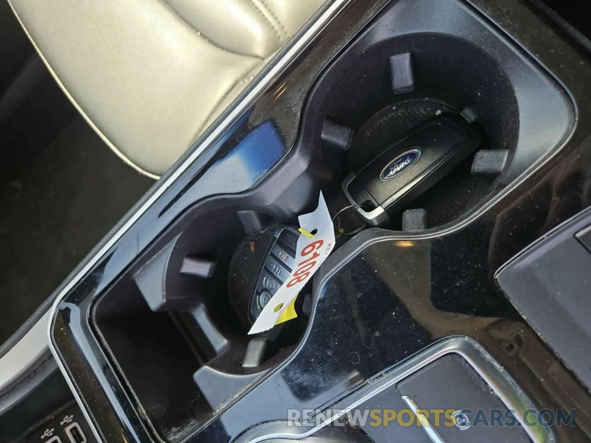 16 fotografías del automóvil dañado 2FMPK3J98KBC37758 FORD EDGE 2019