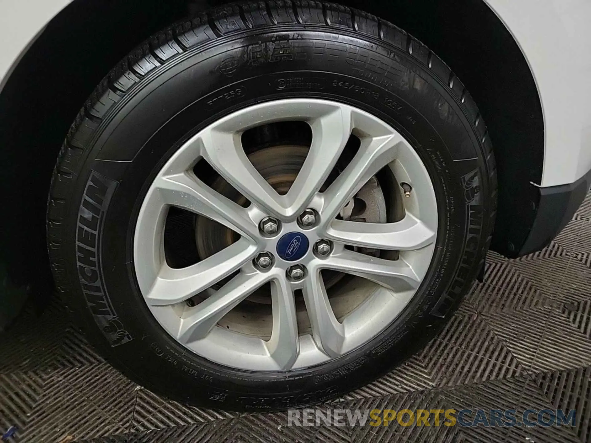 49 fotografías del automóvil dañado 2FMPK3J98KBC37758 FORD EDGE 2019