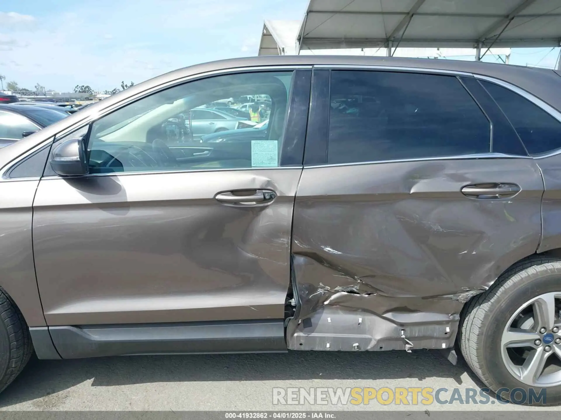 15 fotografías del automóvil dañado 2FMPK3J9XKBB70094 FORD EDGE 2019