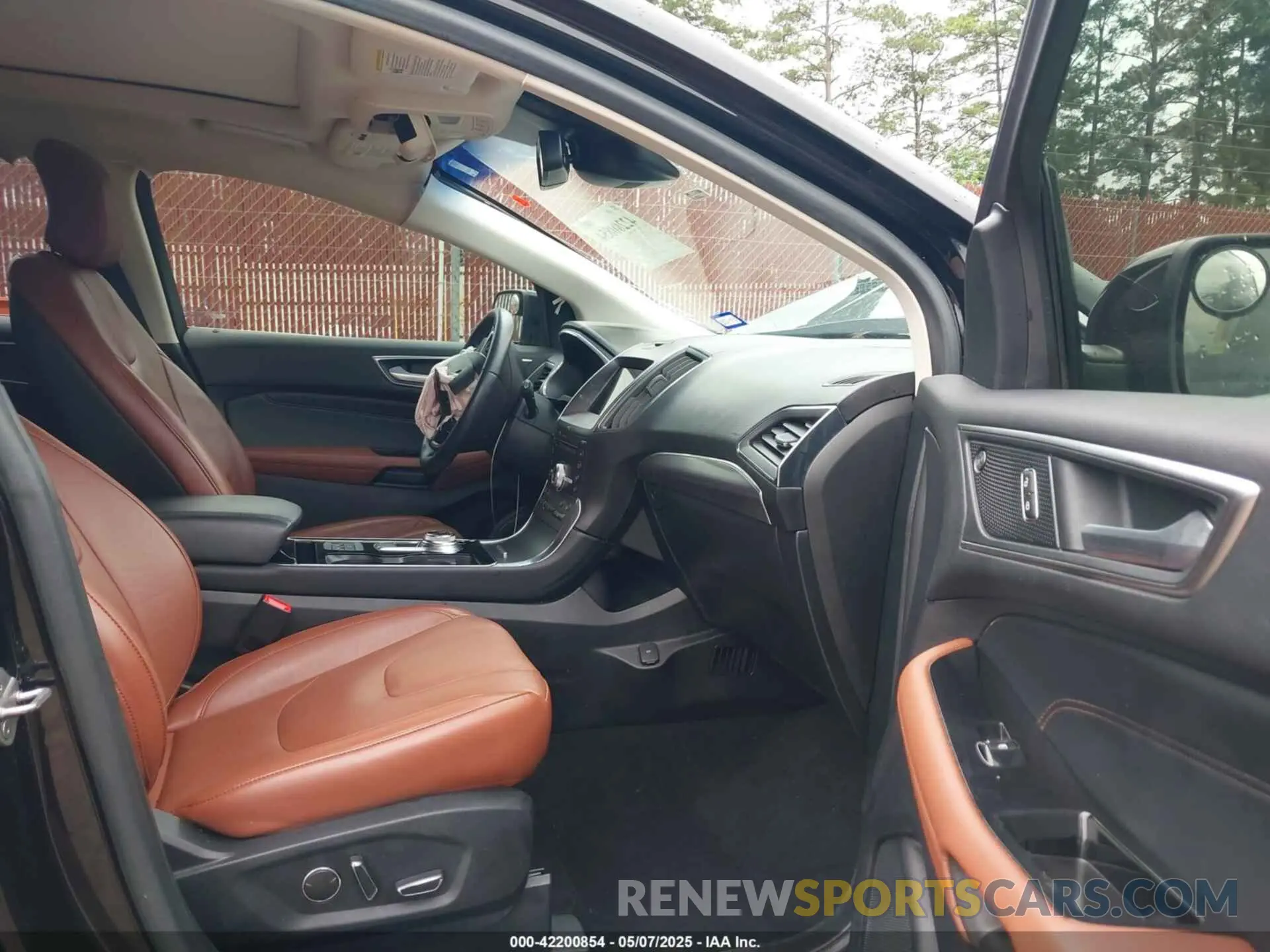 5 fotografías del automóvil dañado 2FMPK3K91KBC35400 FORD EDGE 2019