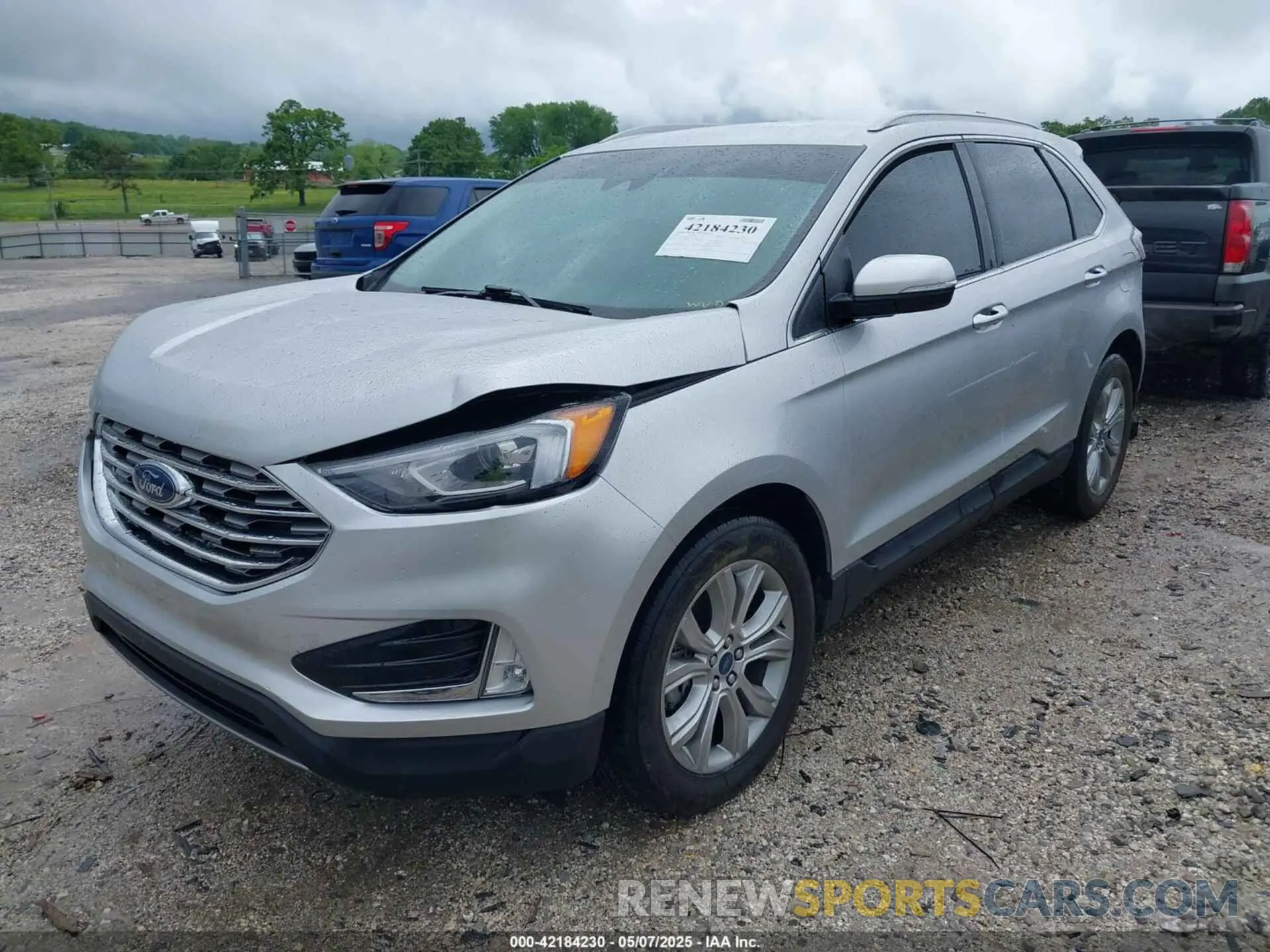 2 fotografías del automóvil dañado 2FMPK3K95KBC37201 FORD EDGE 2019