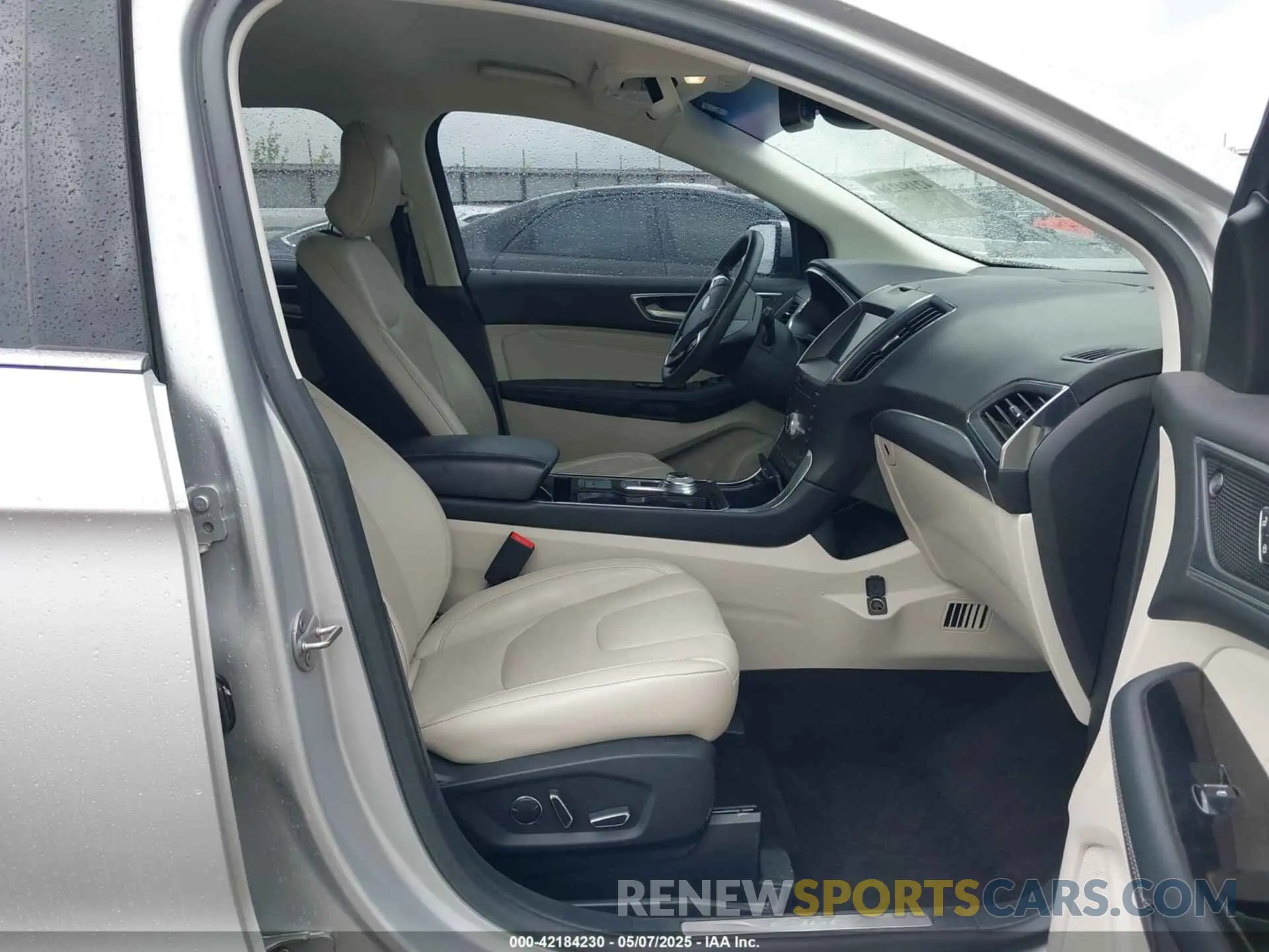 5 fotografías del automóvil dañado 2FMPK3K95KBC37201 FORD EDGE 2019