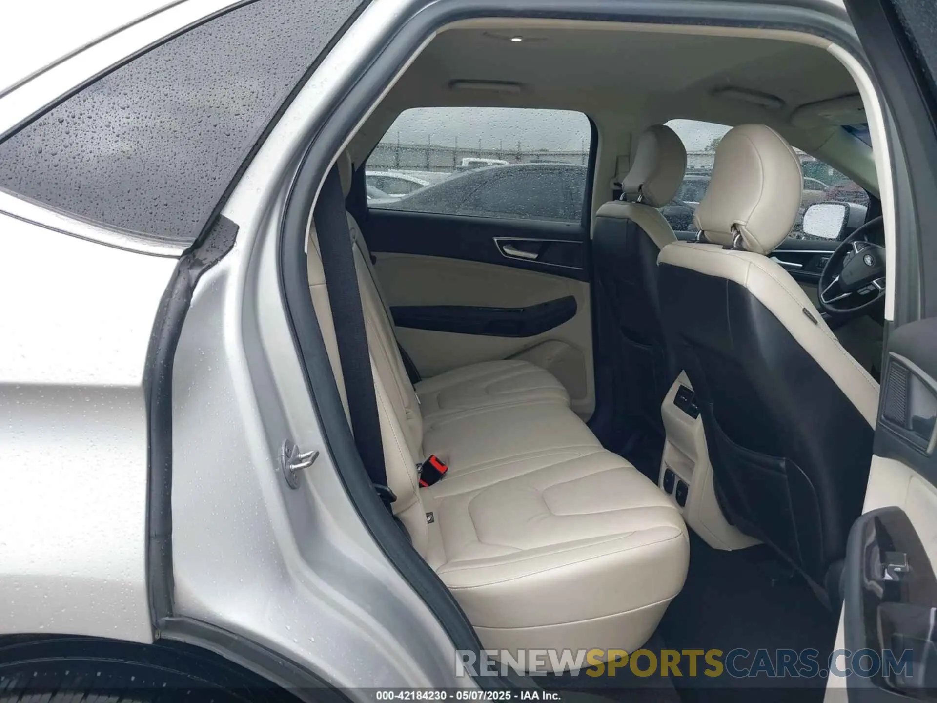 8 fotografías del automóvil dañado 2FMPK3K95KBC37201 FORD EDGE 2019