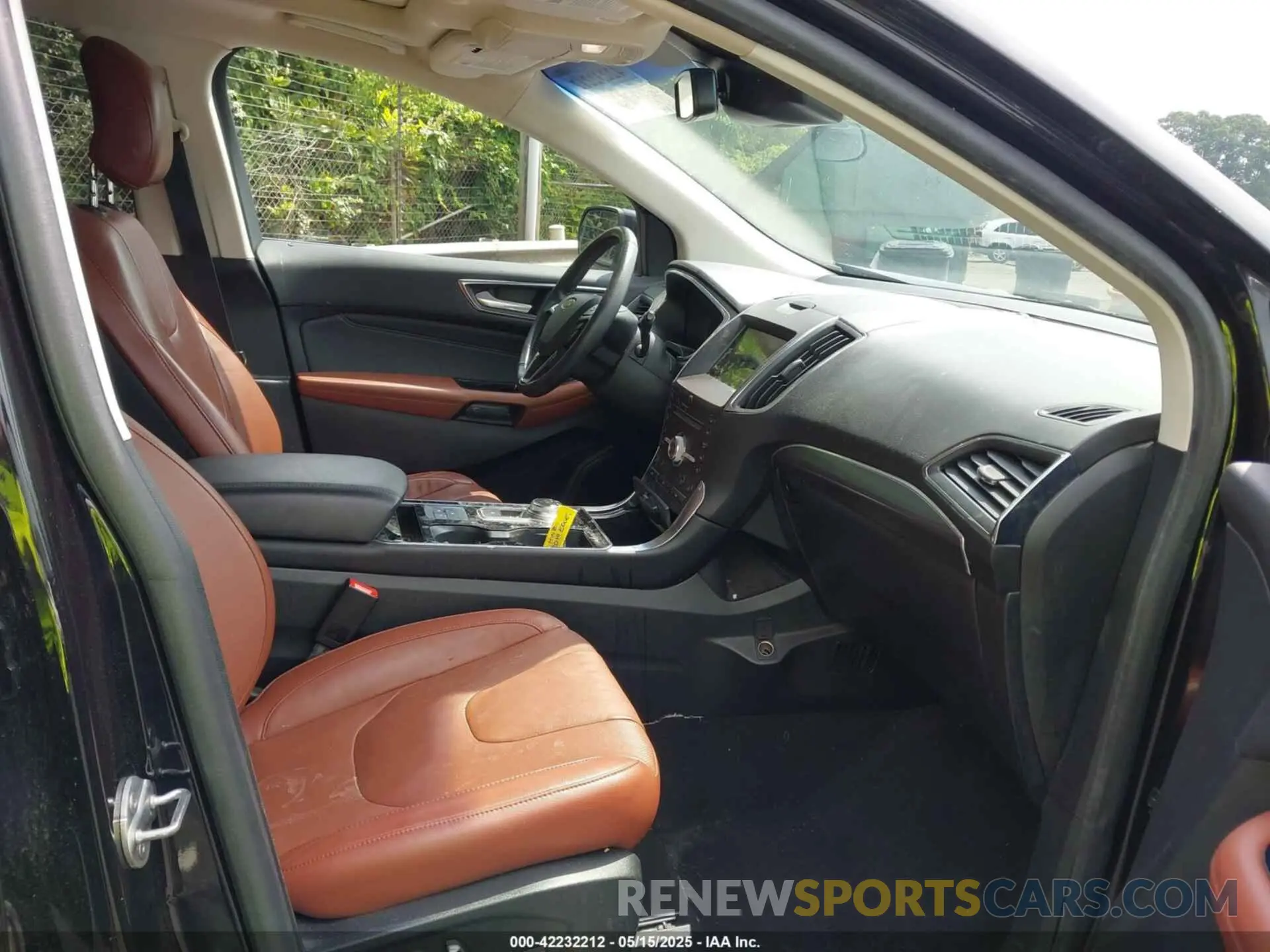 5 fotografías del automóvil dañado 2FMPK3K97KBC02157 FORD EDGE 2019