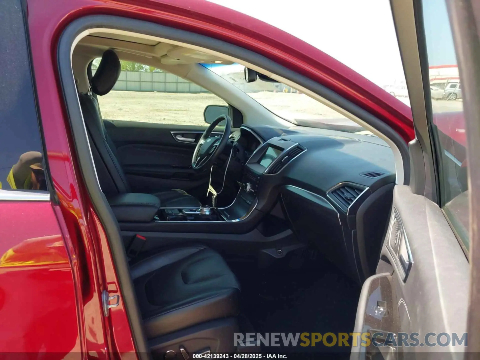 5 fotografías del automóvil dañado 2FMPK3K99KBB85281 FORD EDGE 2019