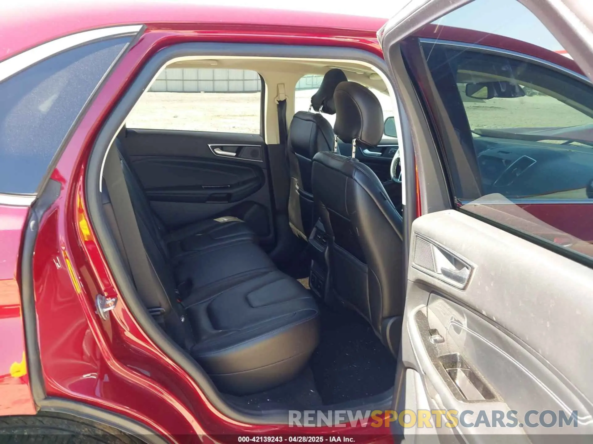 8 fotografías del automóvil dañado 2FMPK3K99KBB85281 FORD EDGE 2019