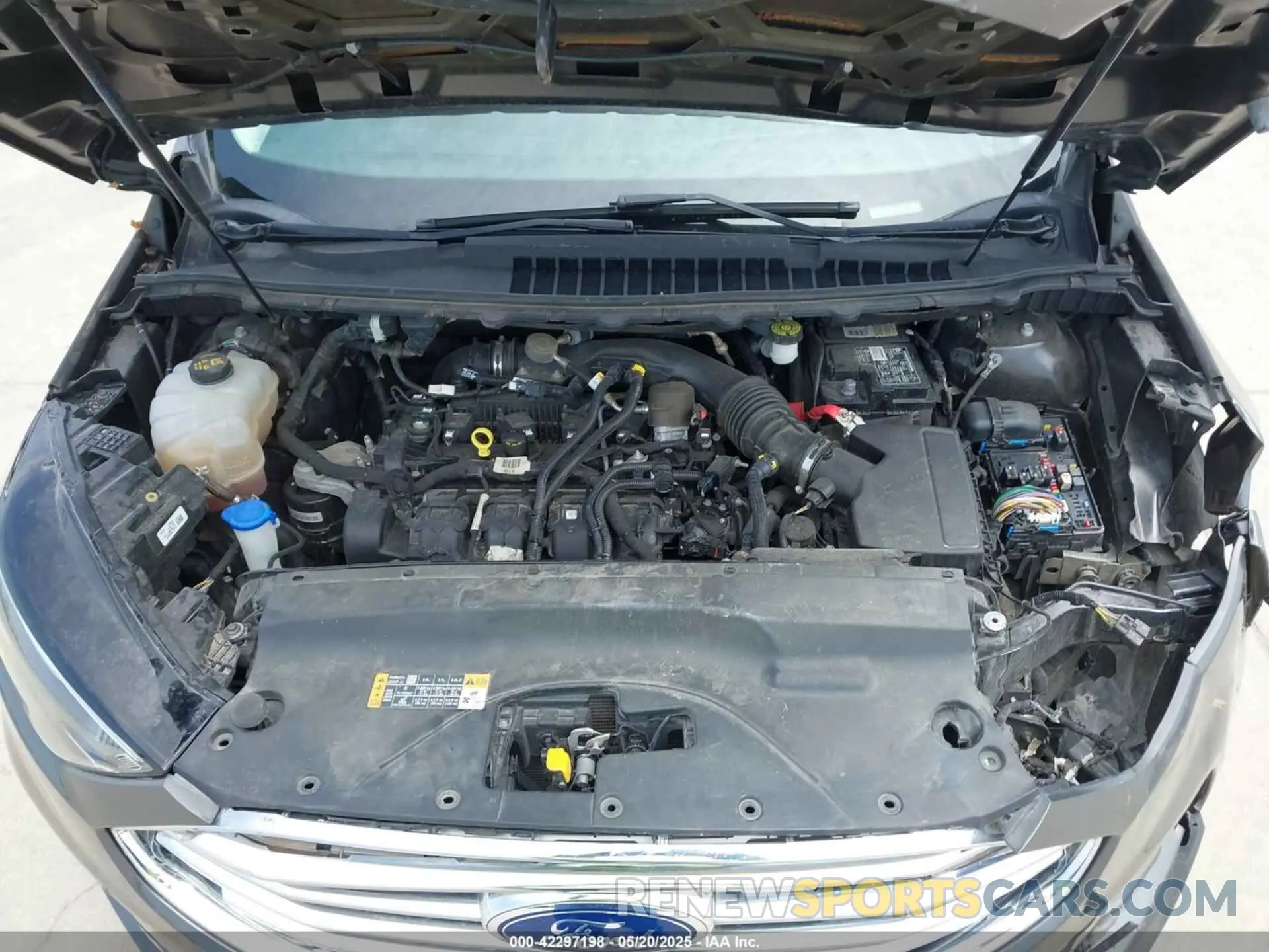 10 fotografías del automóvil dañado 2FMPK3K9XKBC35685 FORD EDGE 2019