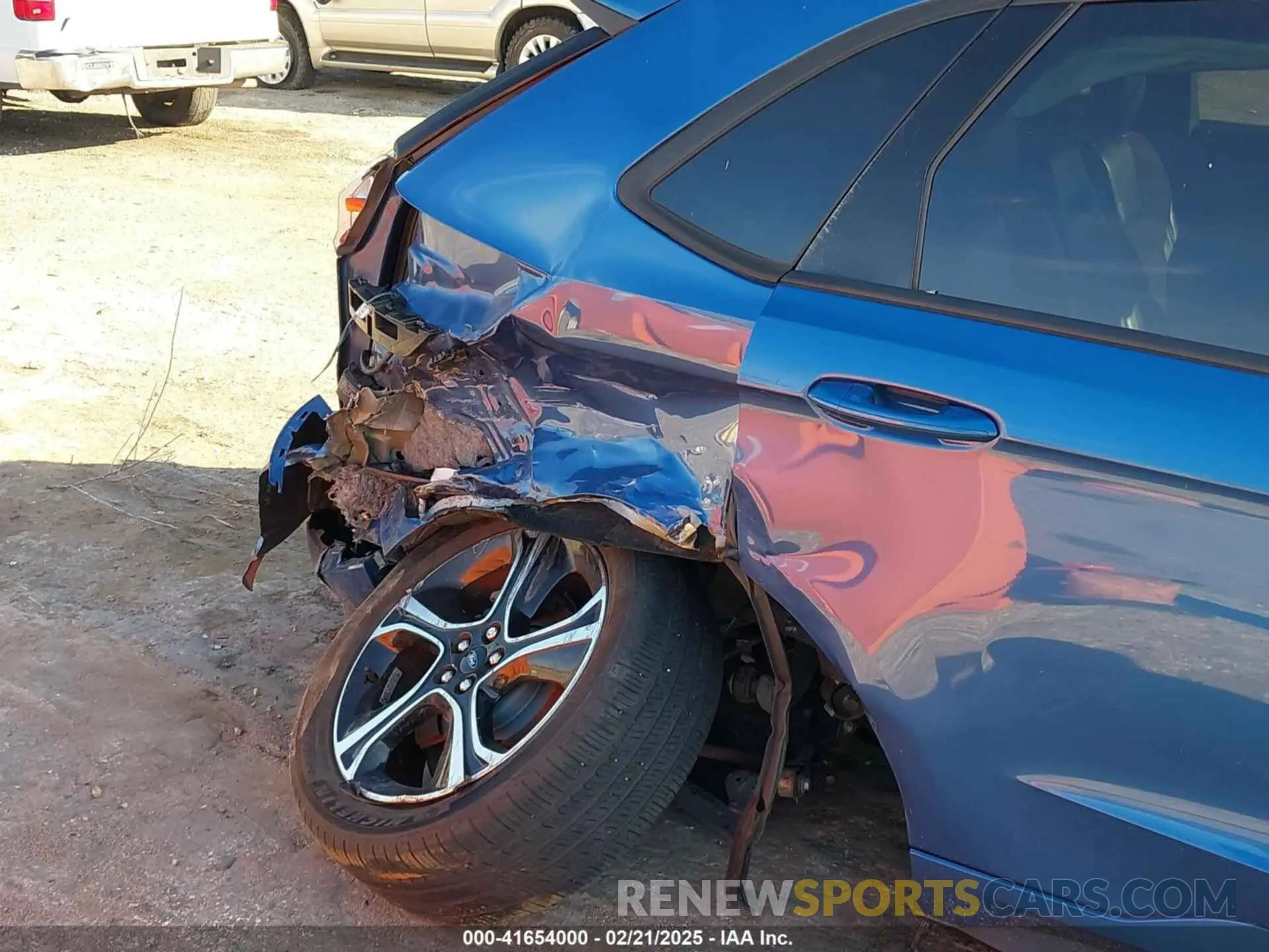 18 fotografías del automóvil dañado 2FMPK4AP0KBB04514 FORD EDGE 2019