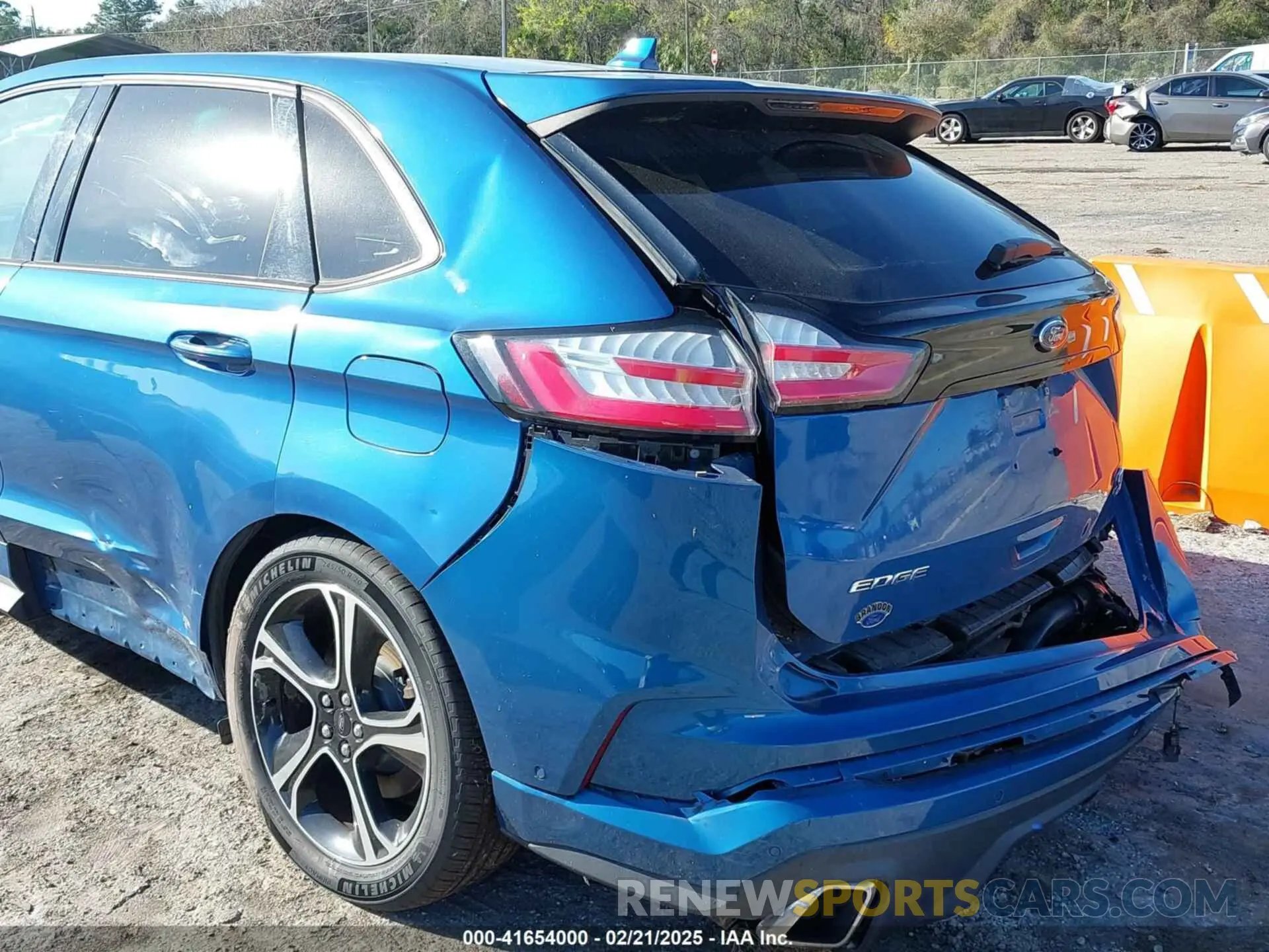 20 fotografías del automóvil dañado 2FMPK4AP0KBB04514 FORD EDGE 2019