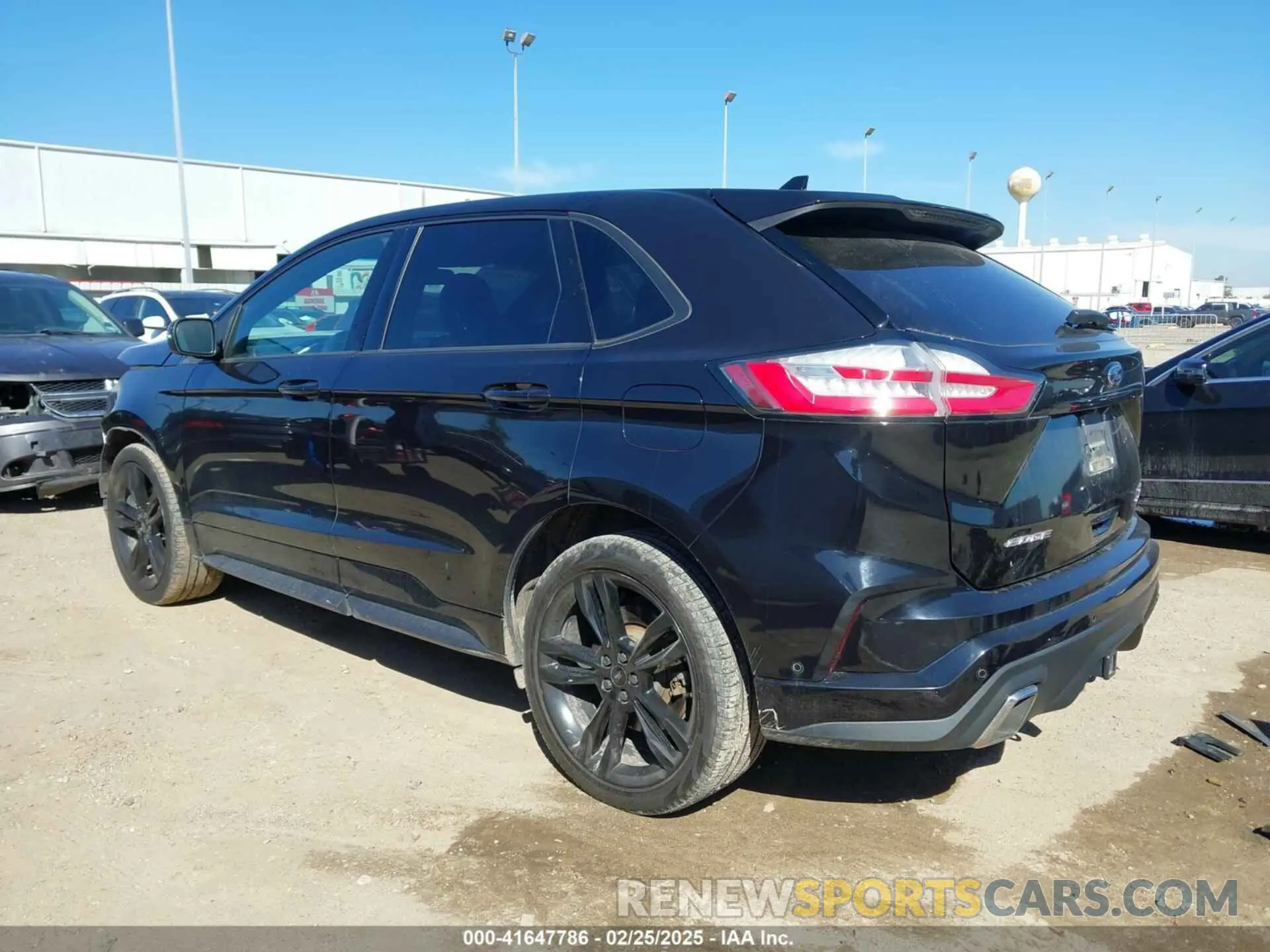 3 fotografías del automóvil dañado 2FMPK4AP6KBB04646 FORD EDGE 2019