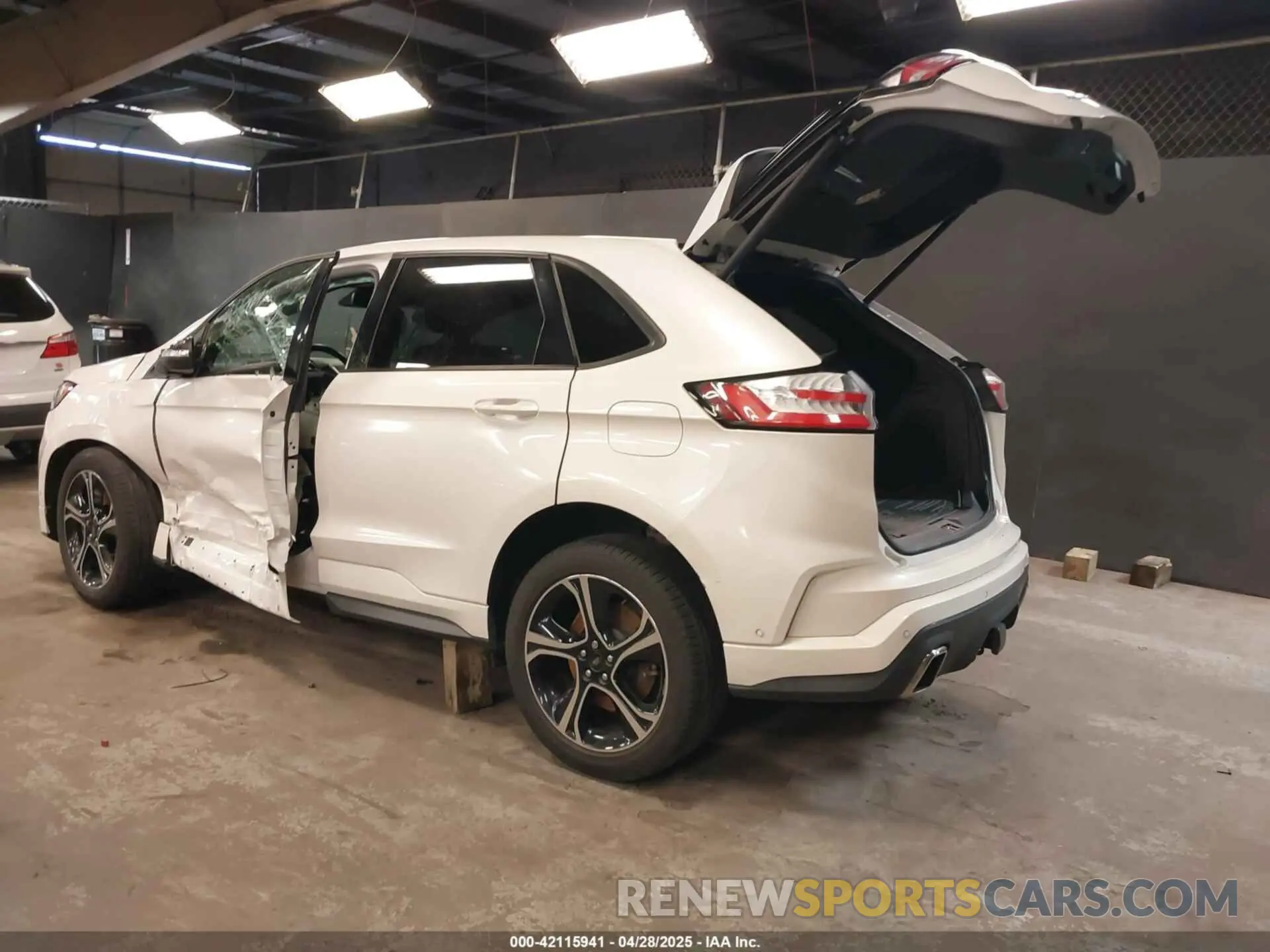 3 fotografías del automóvil dañado 2FMPK4AP7KBB84720 FORD EDGE 2019