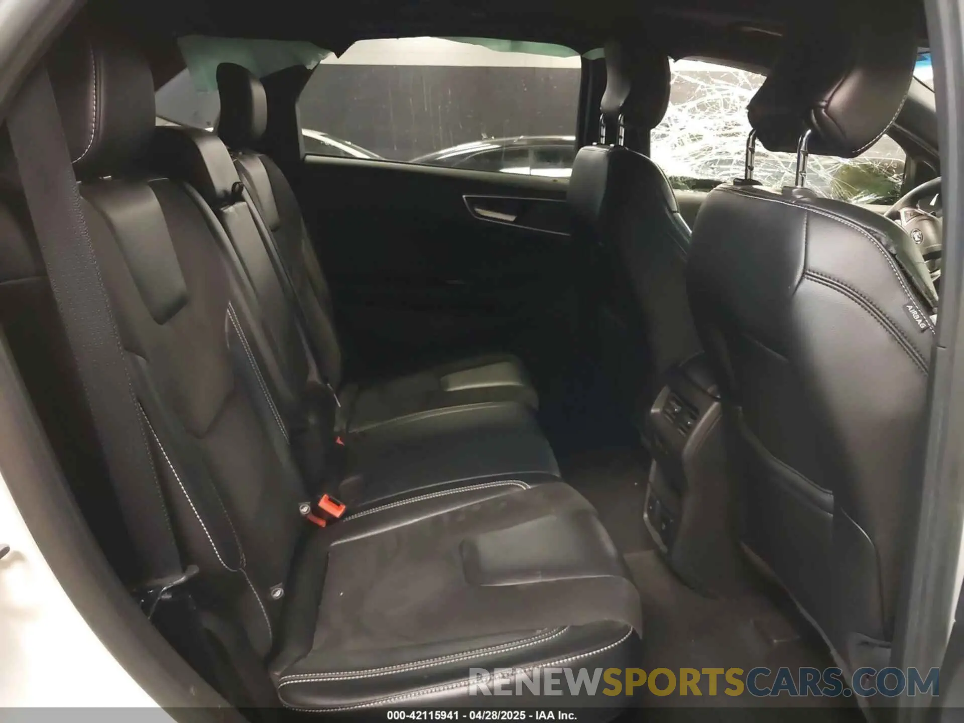 8 fotografías del automóvil dañado 2FMPK4AP7KBB84720 FORD EDGE 2019