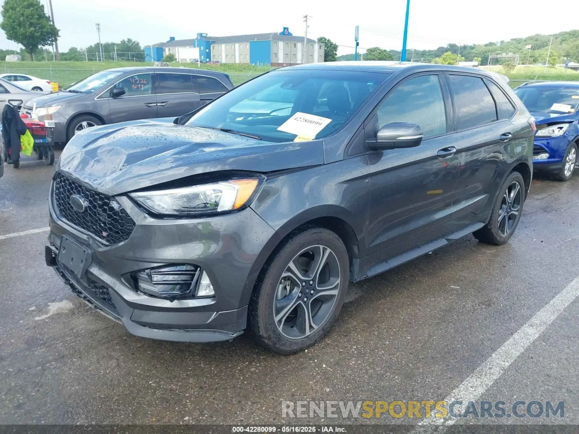 2 fotografías del automóvil dañado 2FMPK4AP8KBB38412 FORD EDGE 2019